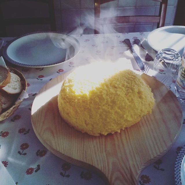 Nothing beats a roasting polenta and Collio Ribolla Gialla