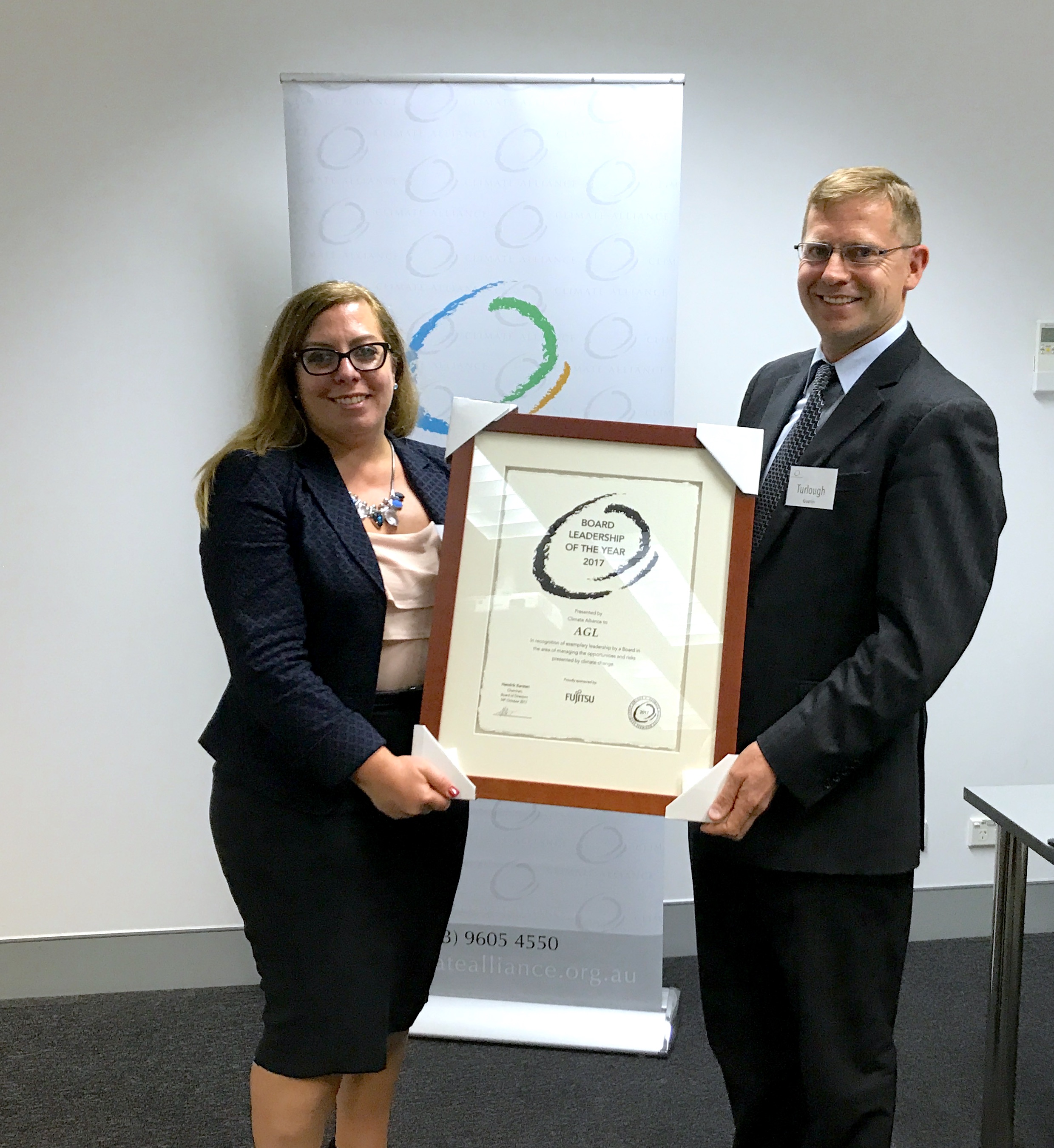  Board Leadership of the Year 2017 -&nbsp;AGL, represented by Stephanie Bashir with Turlough Guerin, Chairman of the Climate Alliance Board of Advisors. 