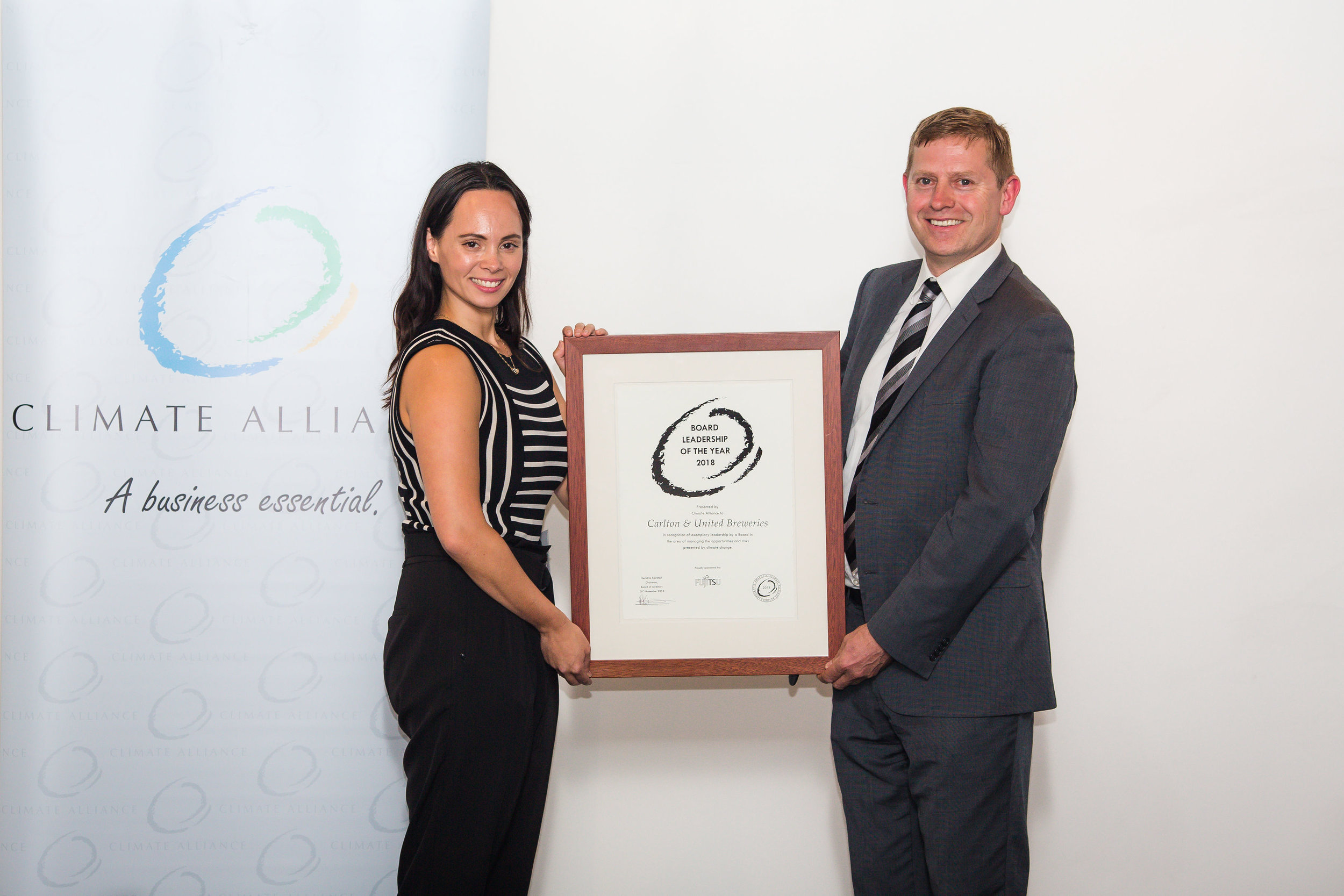  Board Leadership of the Year 2018 - Carlton &amp; United Breweries, represented by Kirsten Sturzaker, Sustainability Manager at CUB with Turlough Guerin, Chairman of the Climate Alliance Board of Advisors. 