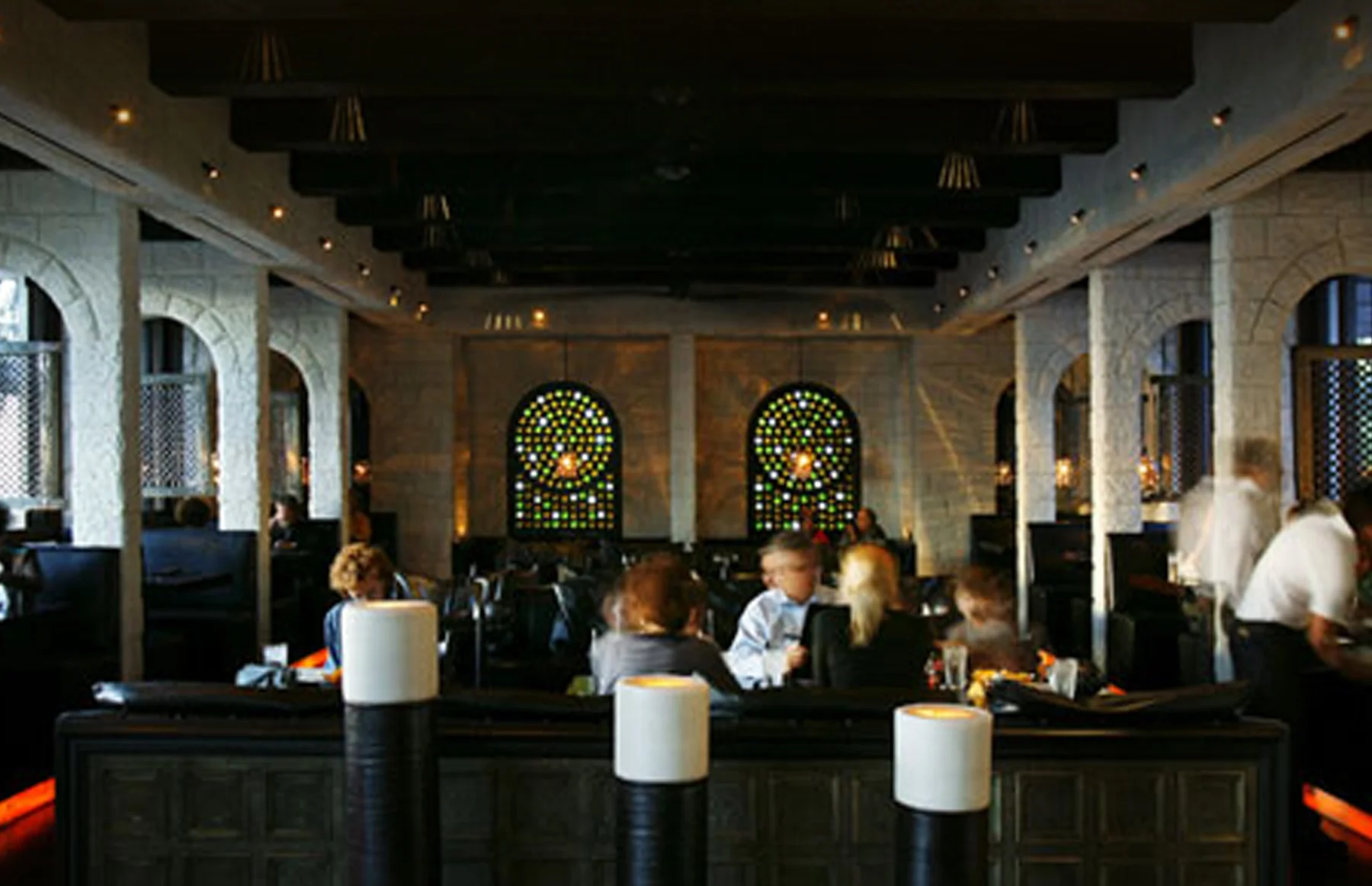 Restaurant-Javiers-02.jpg