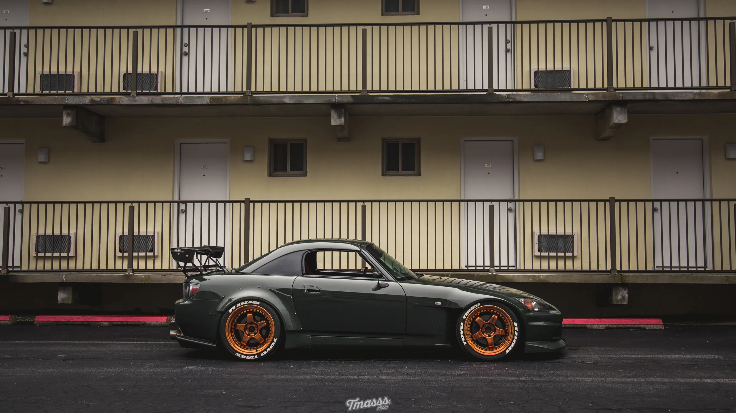 Whyyoum4d Set h2oi.jpg