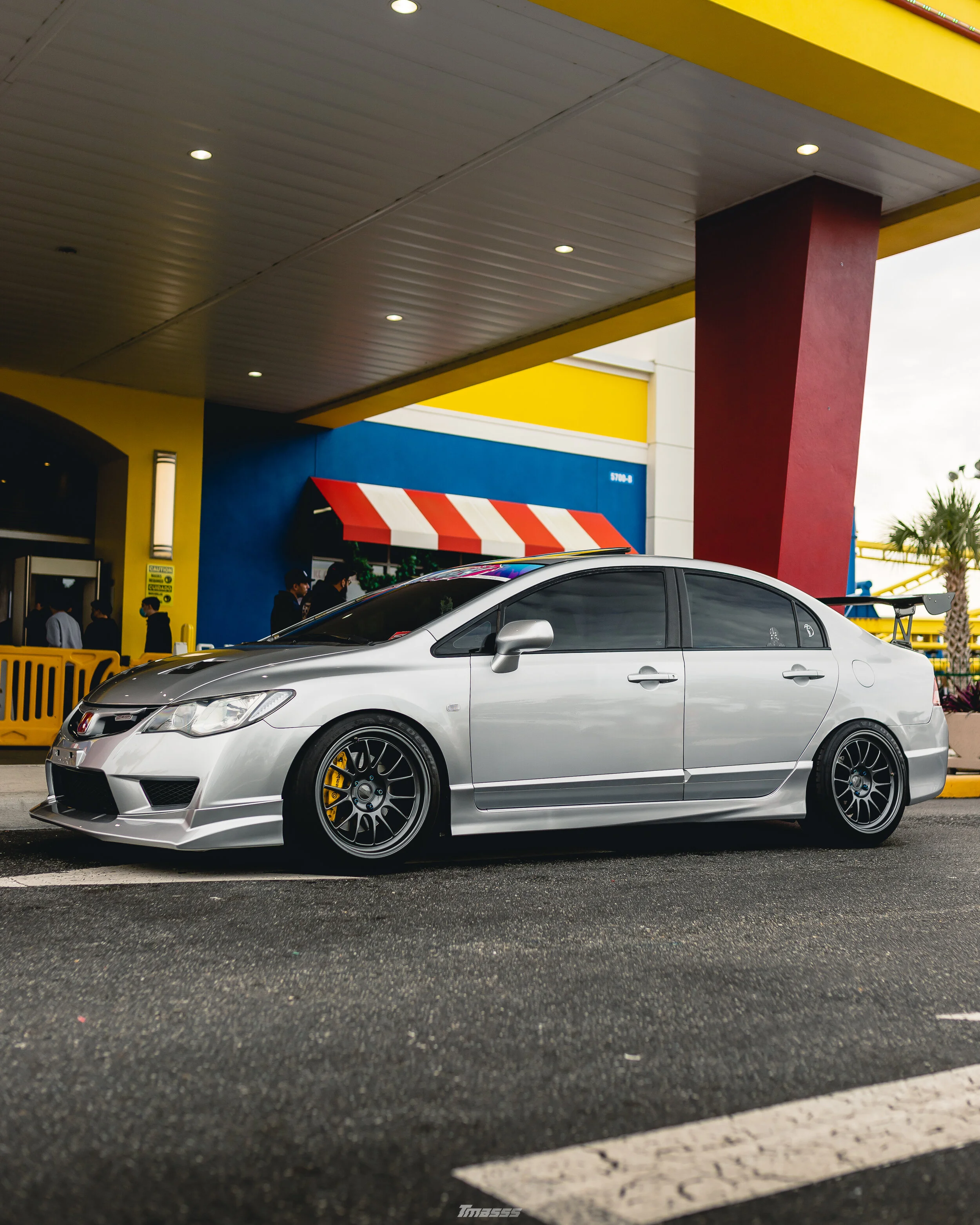 ThatSilverR - Get Low (3 of 6).JPG