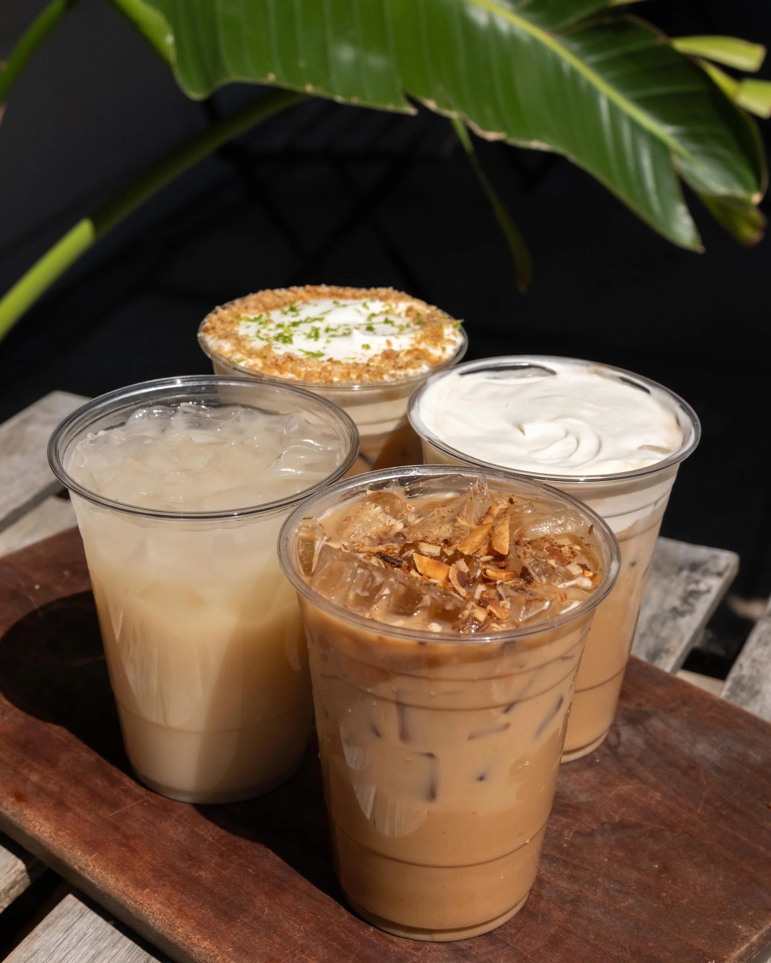 SUMMER MENU 🌴
our summer crew has had the most fun dreaming these up! 

GOLDEN COAST // toasted coconut and almond latte (hot or iced)

KEYLIME PIE ICED LATTE // iced graham cracker syrup latte with keylime cold foam 

CUCUMBER LIME MINT TEA // iced