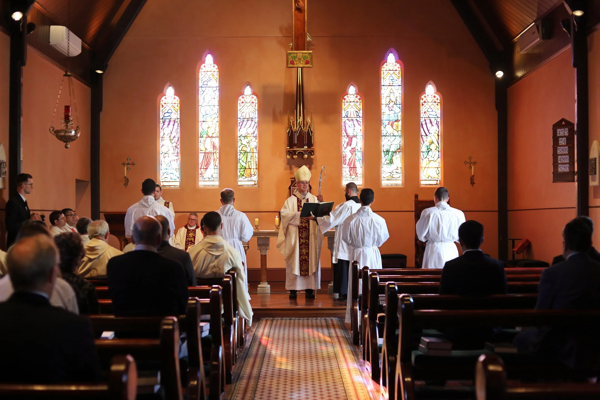 29.10.25 Mass.12.JPG