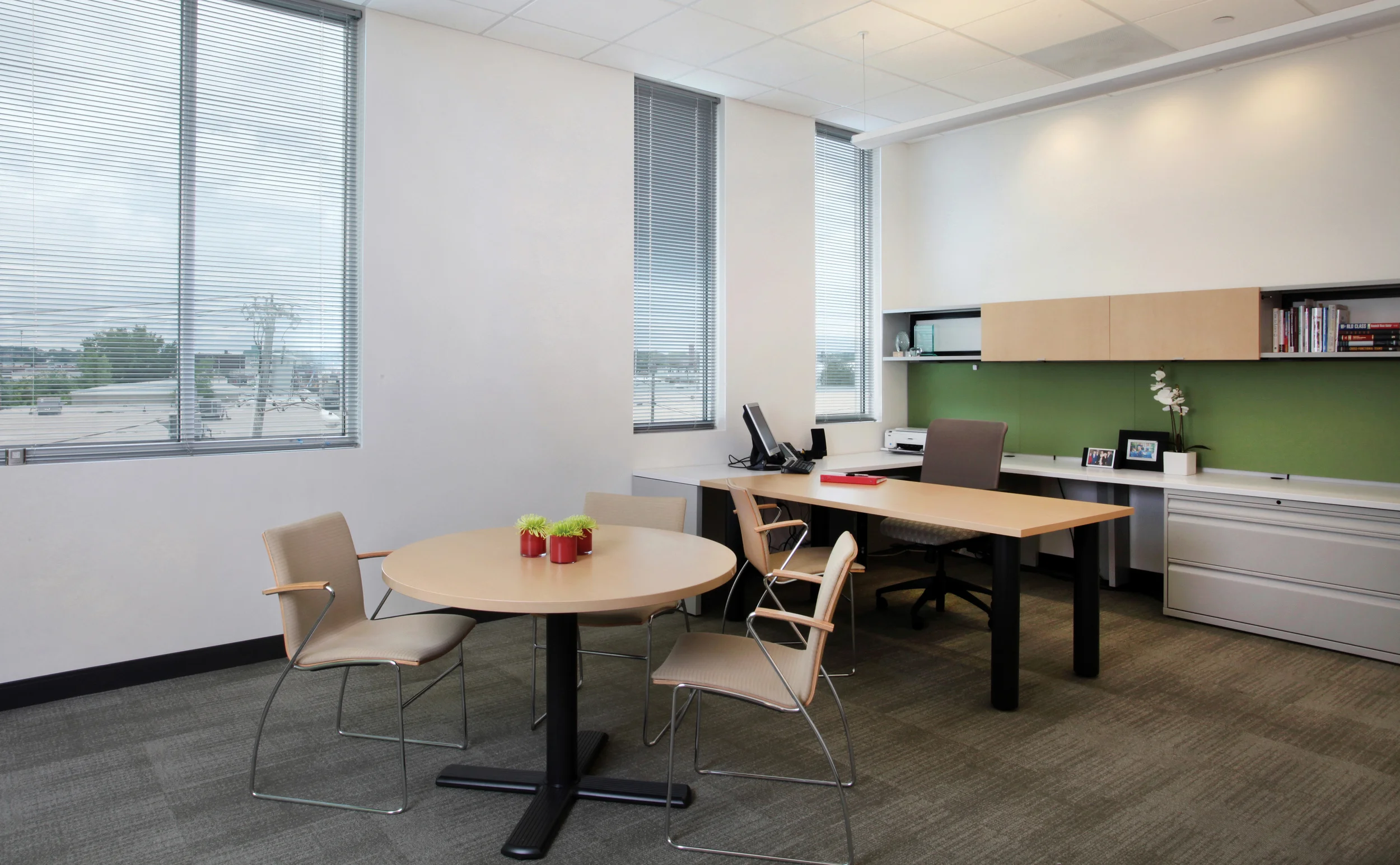 Office1.jpg