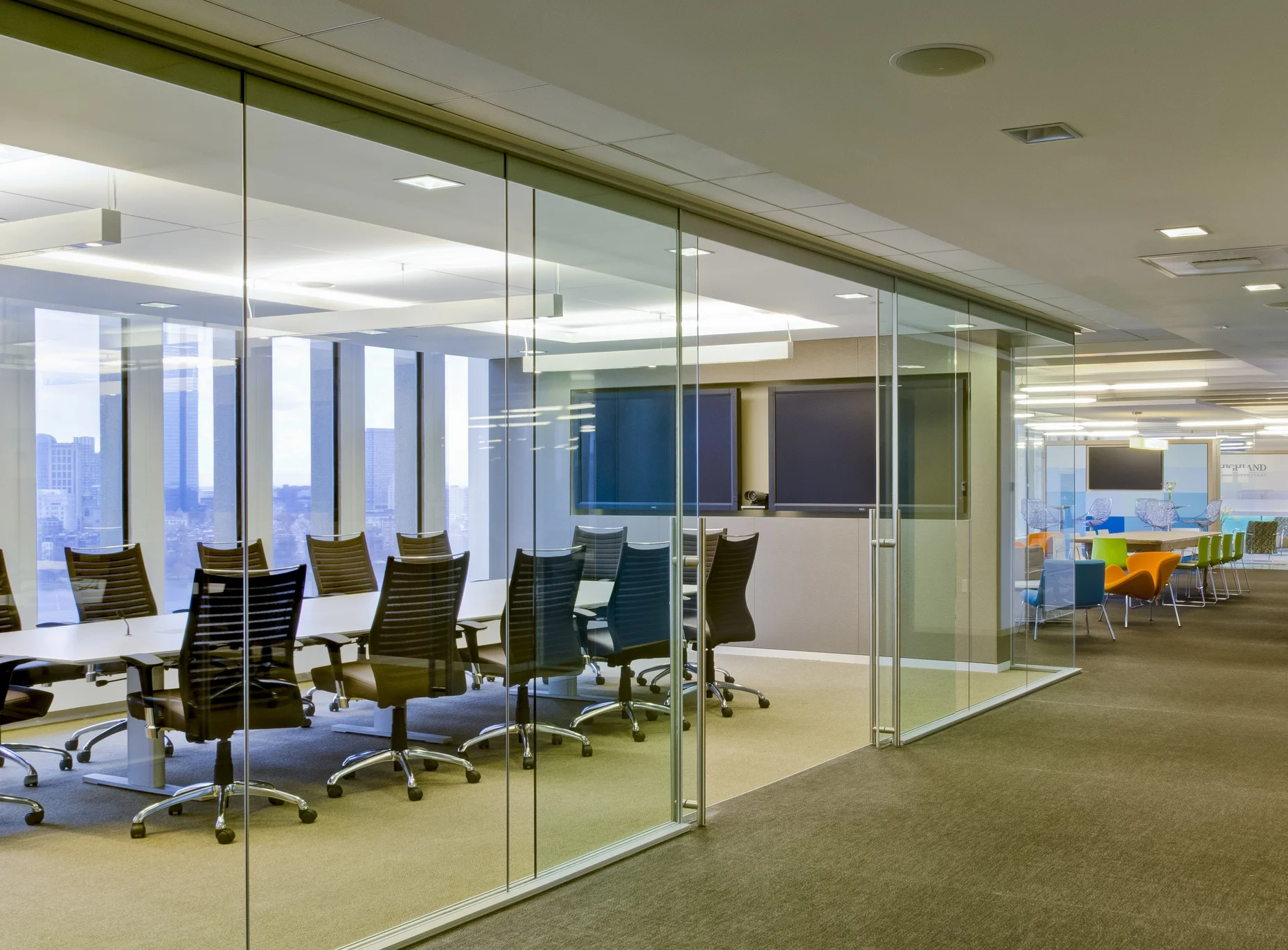 HighlandCapital_01.jpg