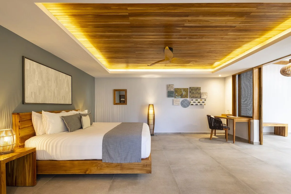 Poniente Rooms