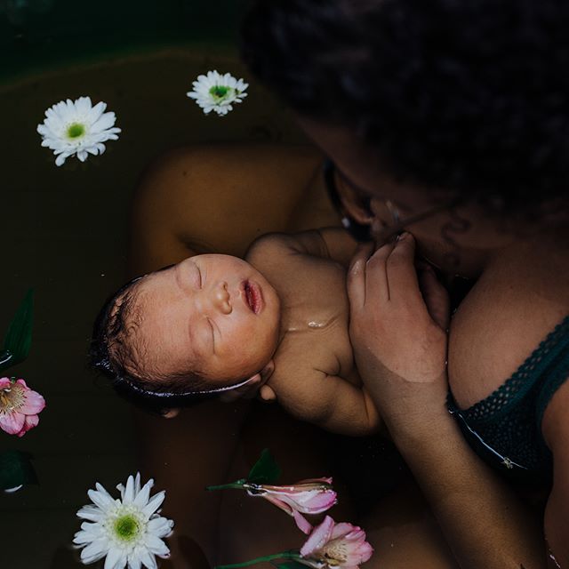 Watching a newborn return to water after their birth is one of the most peaceful experiences. They feel comfort and warmth and you can sense that there&rsquo;s a familiarity to them that is so soothing. I was honored to be able to document this postp