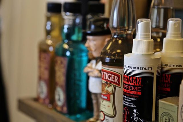 &bull;PRODUCTS&bull; It's kept on the shelf, so you can look after yourself ✌️
#FossanoAndCoBarberShop 
#GroomAndZoom
#JustDoIt
#MensHair 
#Products
#Reuzel
#ClubmanSupreme
#BarberLife 
#BarberGang
#Scumbags 
#UppercutDeluxe