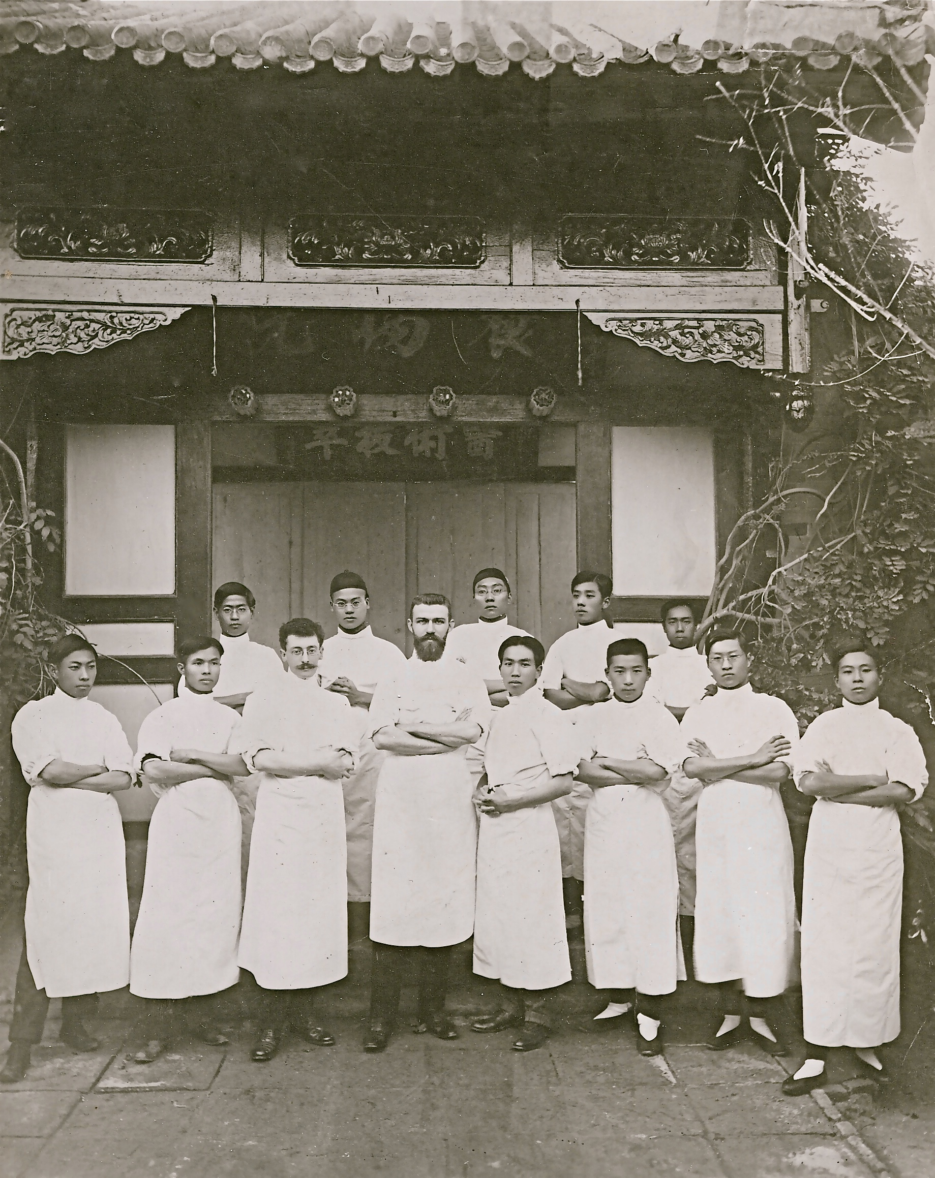 Segalen in Tianjin (third from the left, front row)
