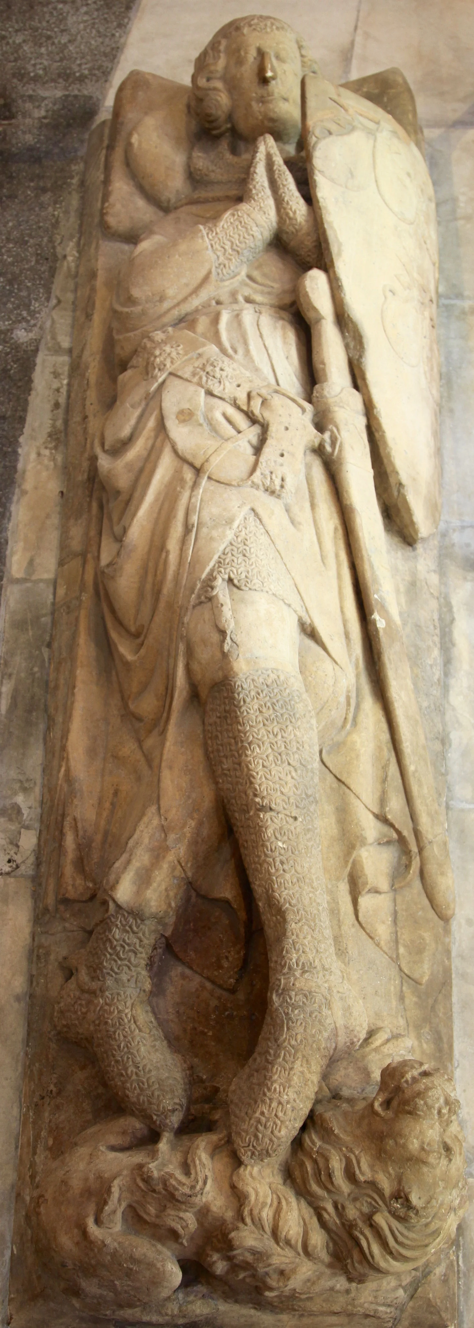Effigy of a Templar knight in the Temple Church, London