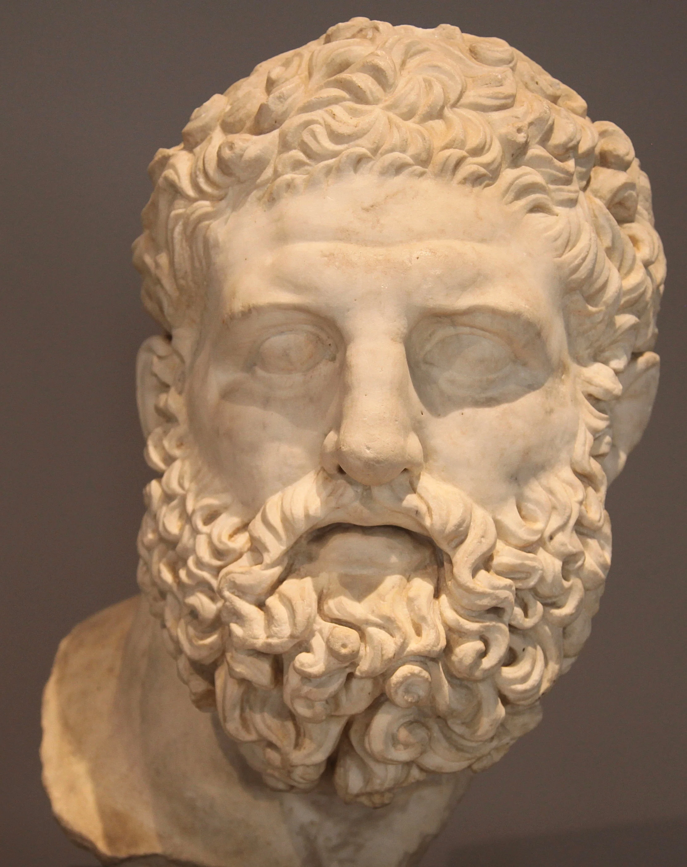 Heracles Found at Nemi in 1925 a Roman theatre.jpg