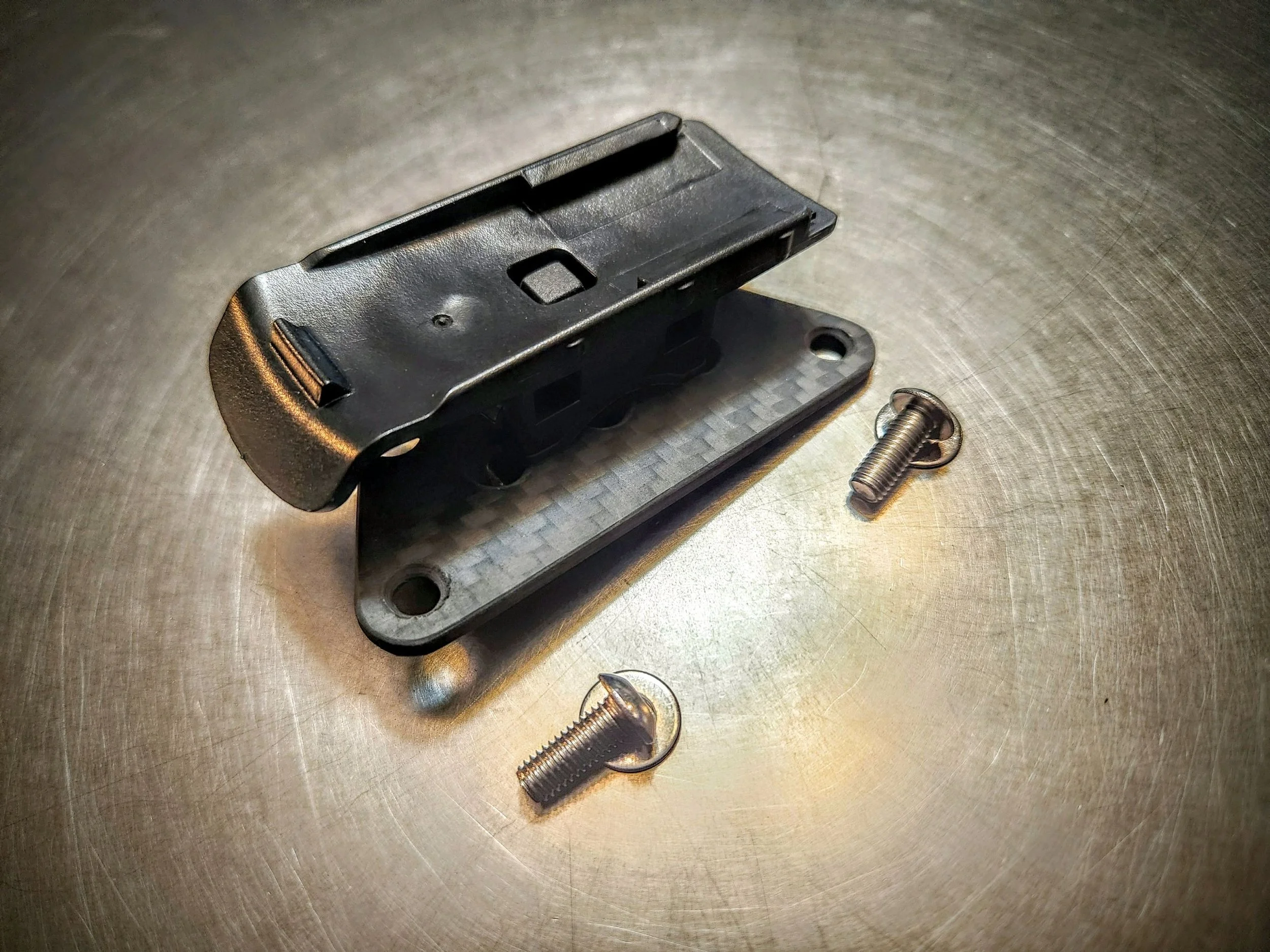 Carbon Garmin Slide bracket .JPG