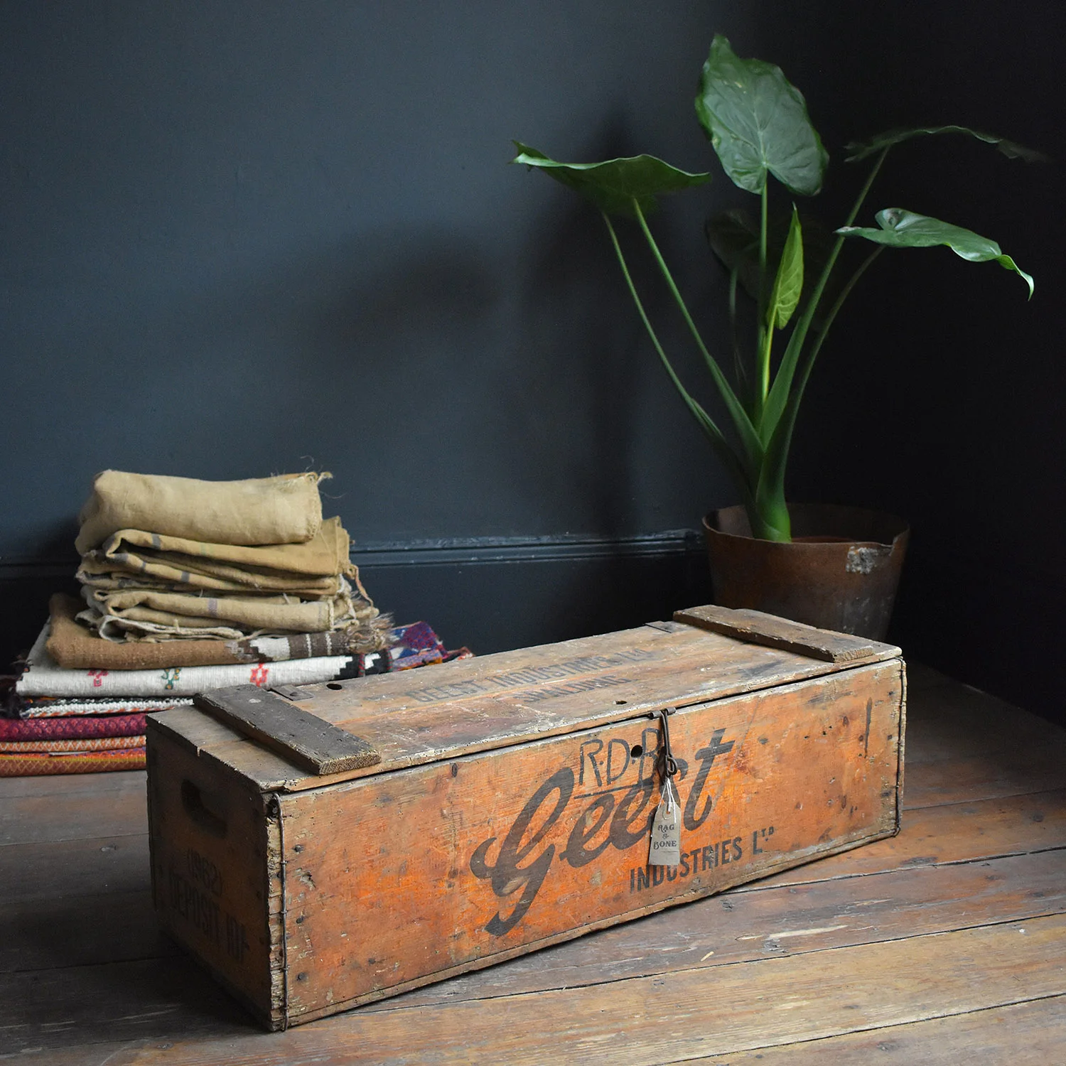rag and bone crate