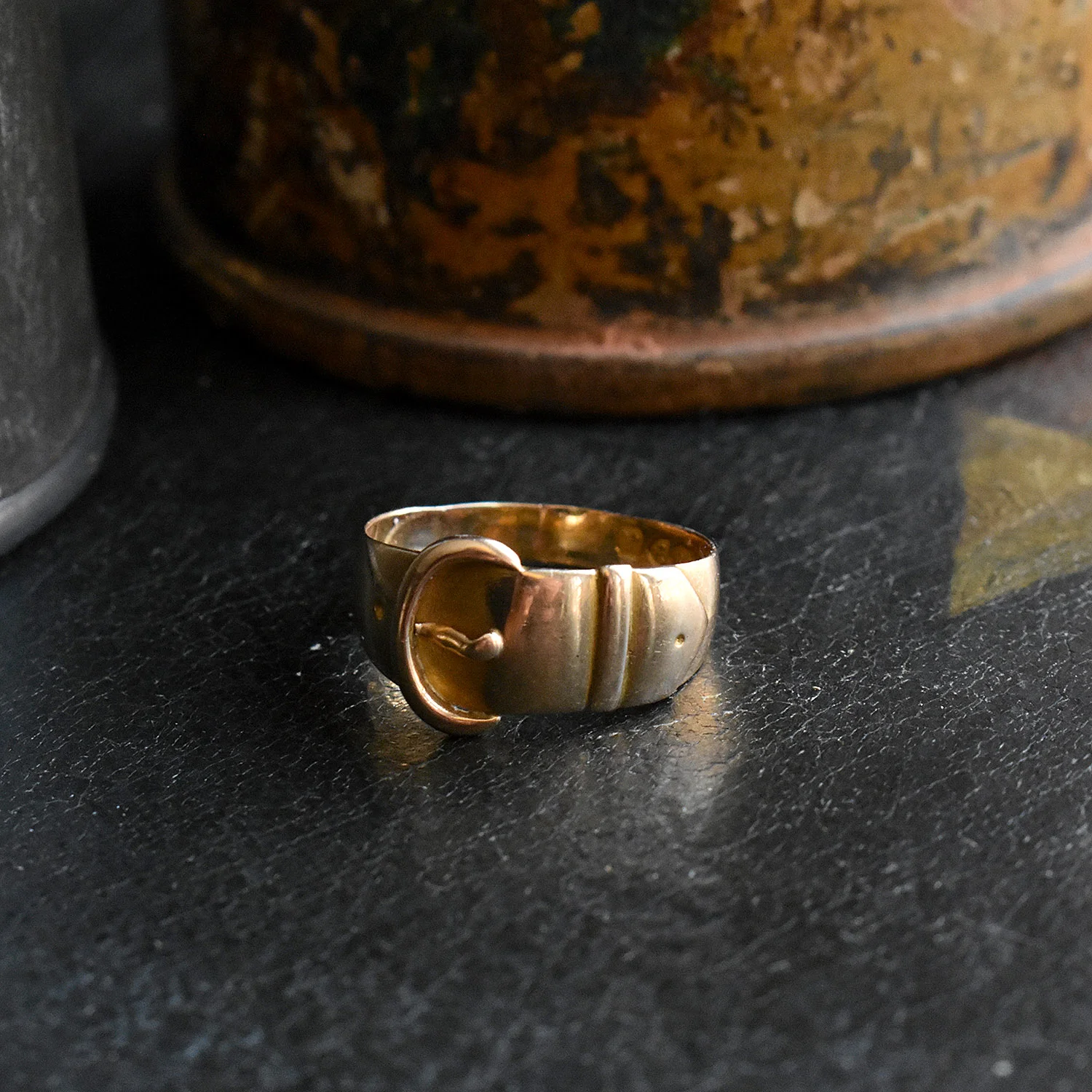 18ct Gold Buckle Ring, Chester 1901 