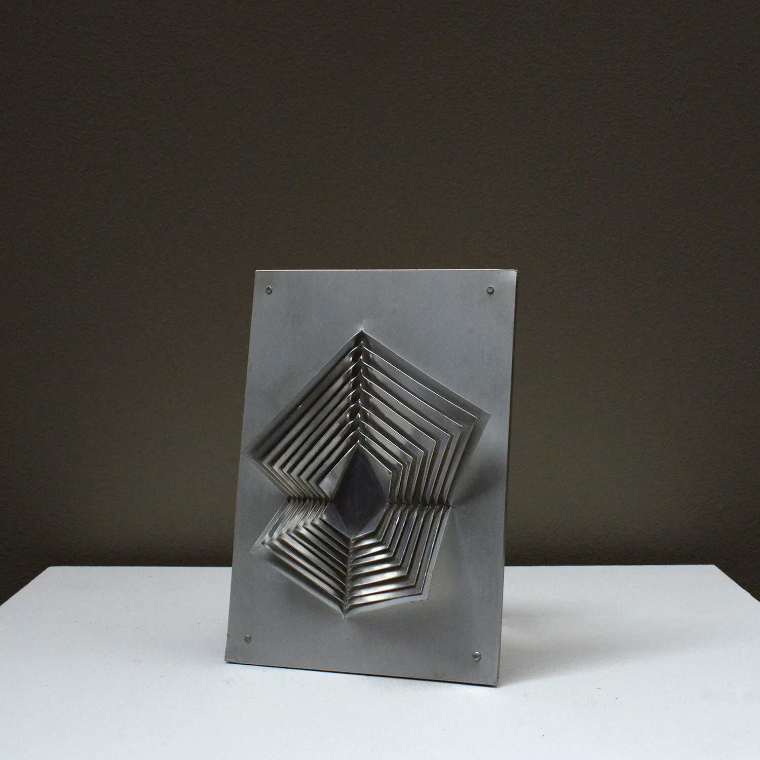 arne-jones-blossom-aluminium-sculpture-1970s-hutt-decor-1