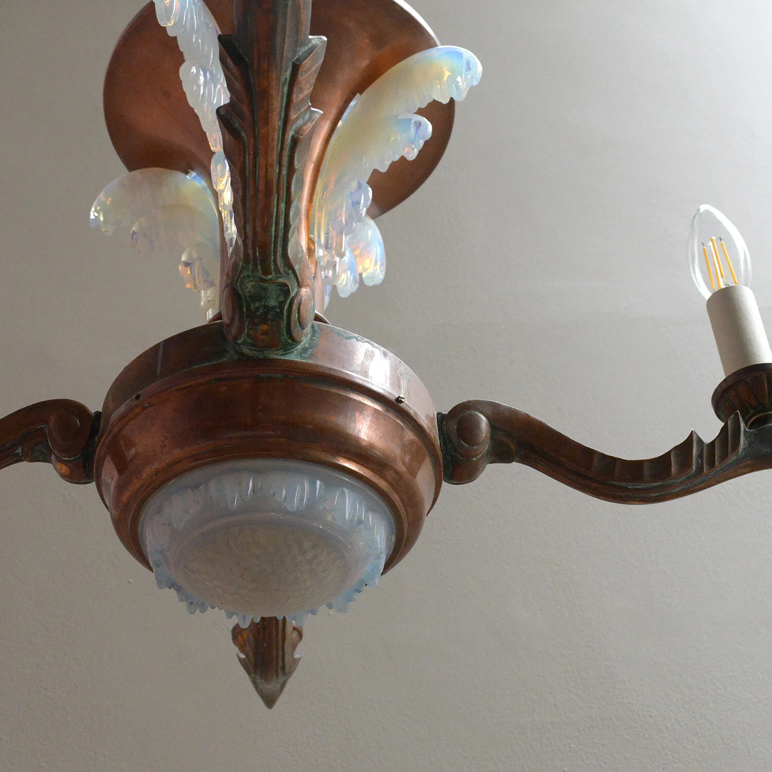 french-copper-and-opal-glass-chandelier--vintage-light-Ezan-hutt-decor-base (Copy)
