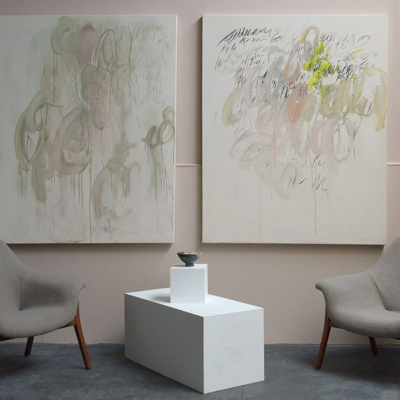 gallery-view-concrete-painting-megan-wheatley-hutt-decor-bristol