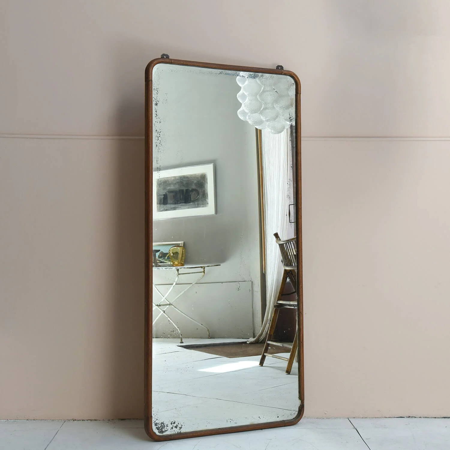 Large Curved Mahogany Mirror with Foxed Plate hutt decor