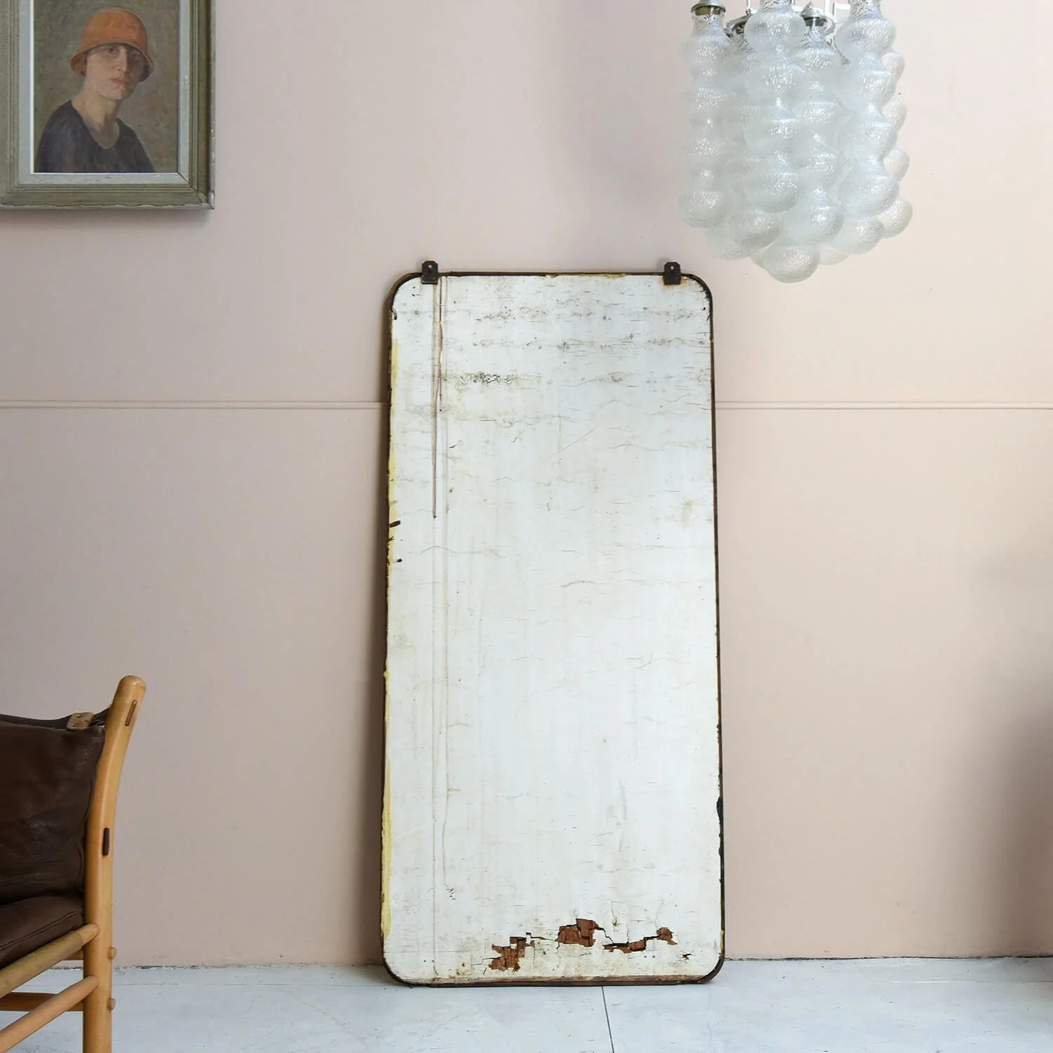 back Large Curved Mahogany Mirror with Foxed Plate hutt decor