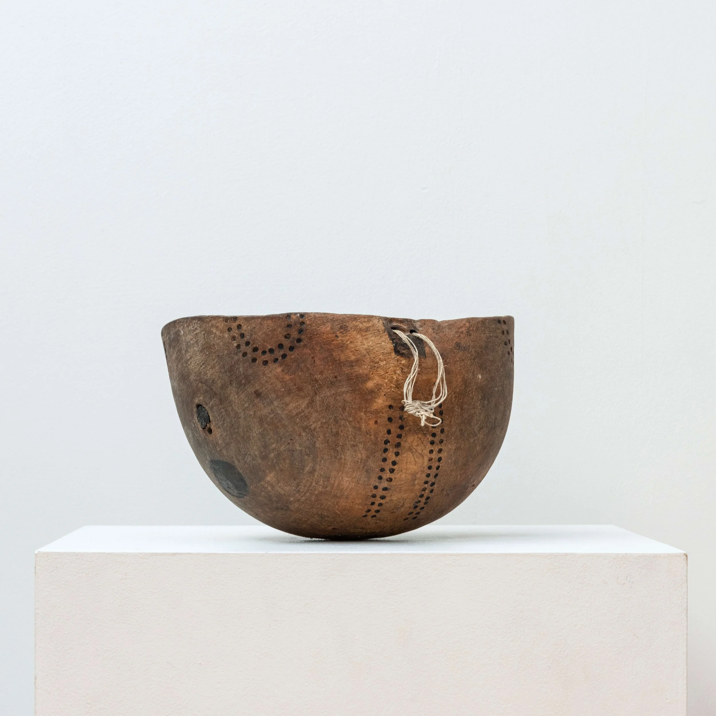 hanging Hand Carved Wooden African Turkana Bowl hutt decor