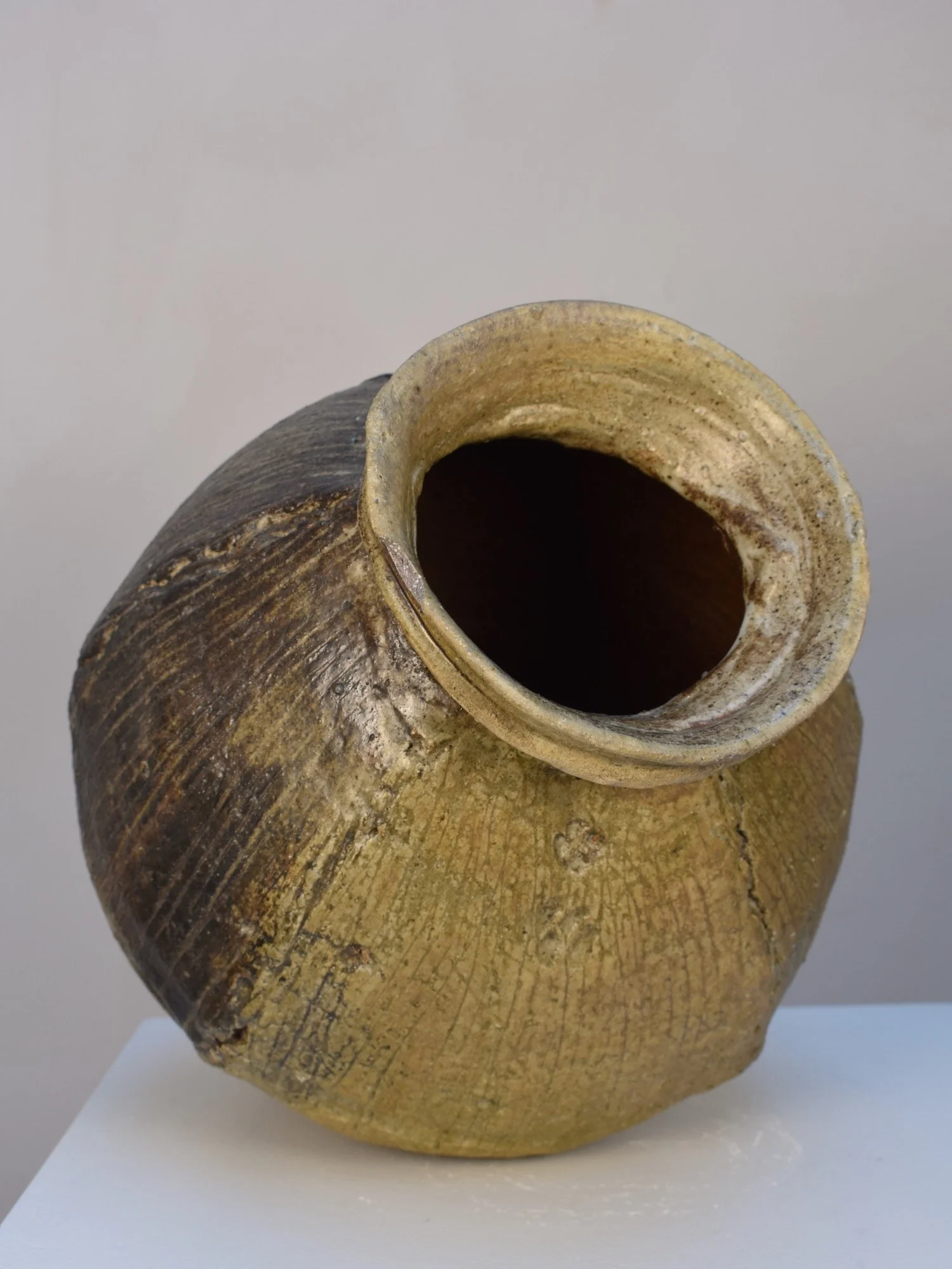 wood-fired-stoneware-vessel-charles-bound-british-studio-ceramic-hutt-decor9.jpeg