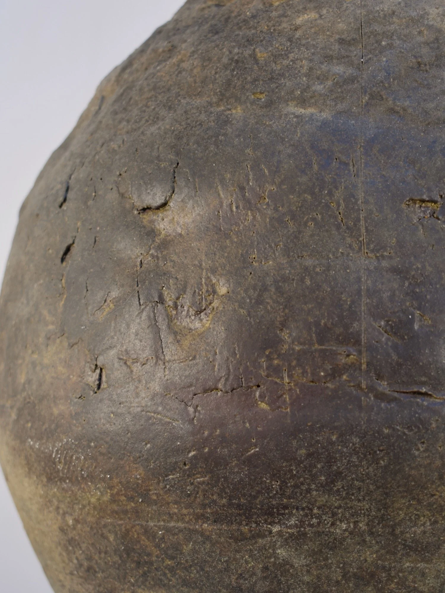 large-wood-fired-stoneware-vessel-by-charles-bound-20th-century-british-studio-ceramics-hutt-decor12.jpeg