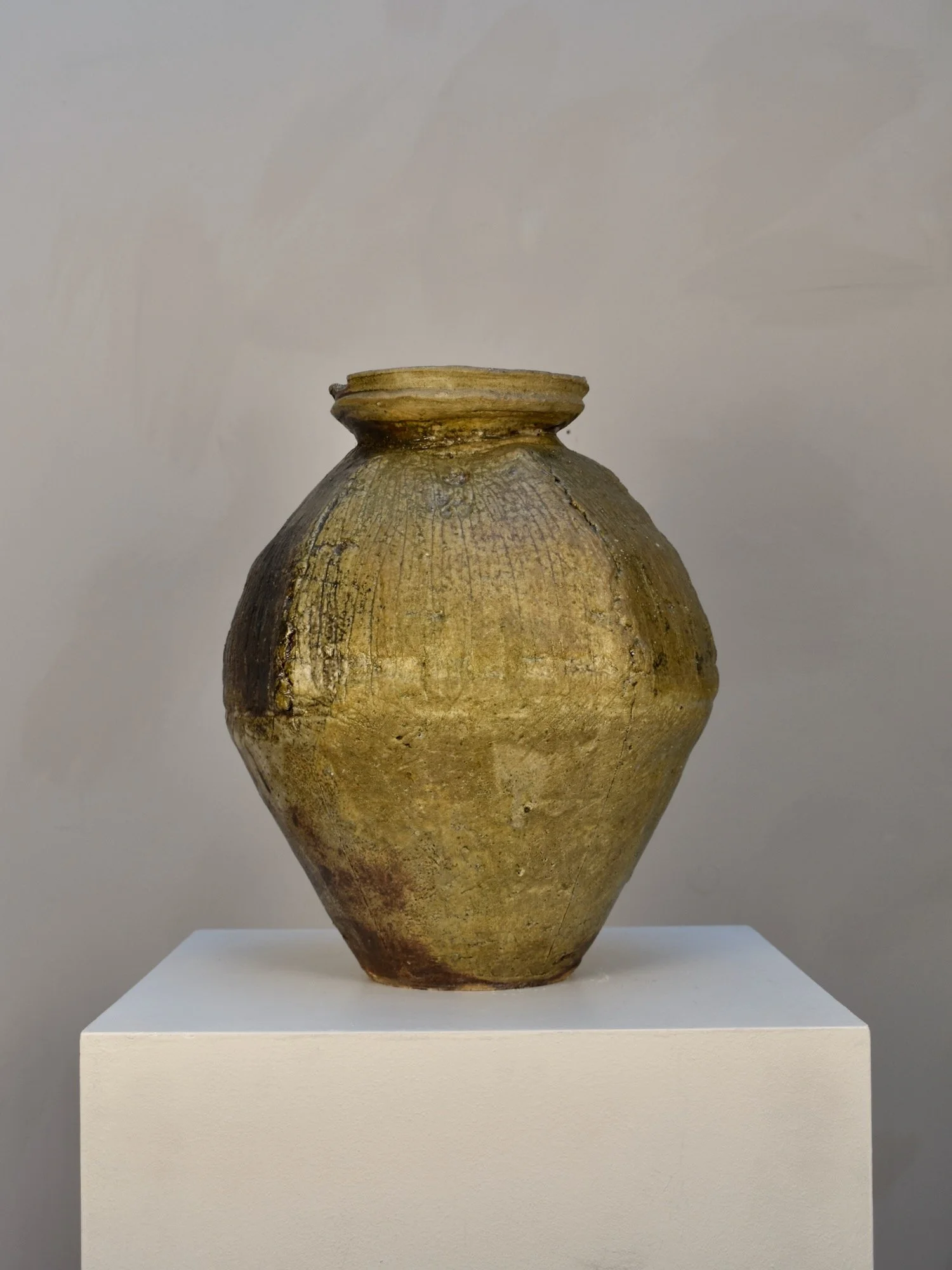 wood-fired-stoneware-vessel-charles-bound-british-studio-ceramic-hutt-decor3.jpeg