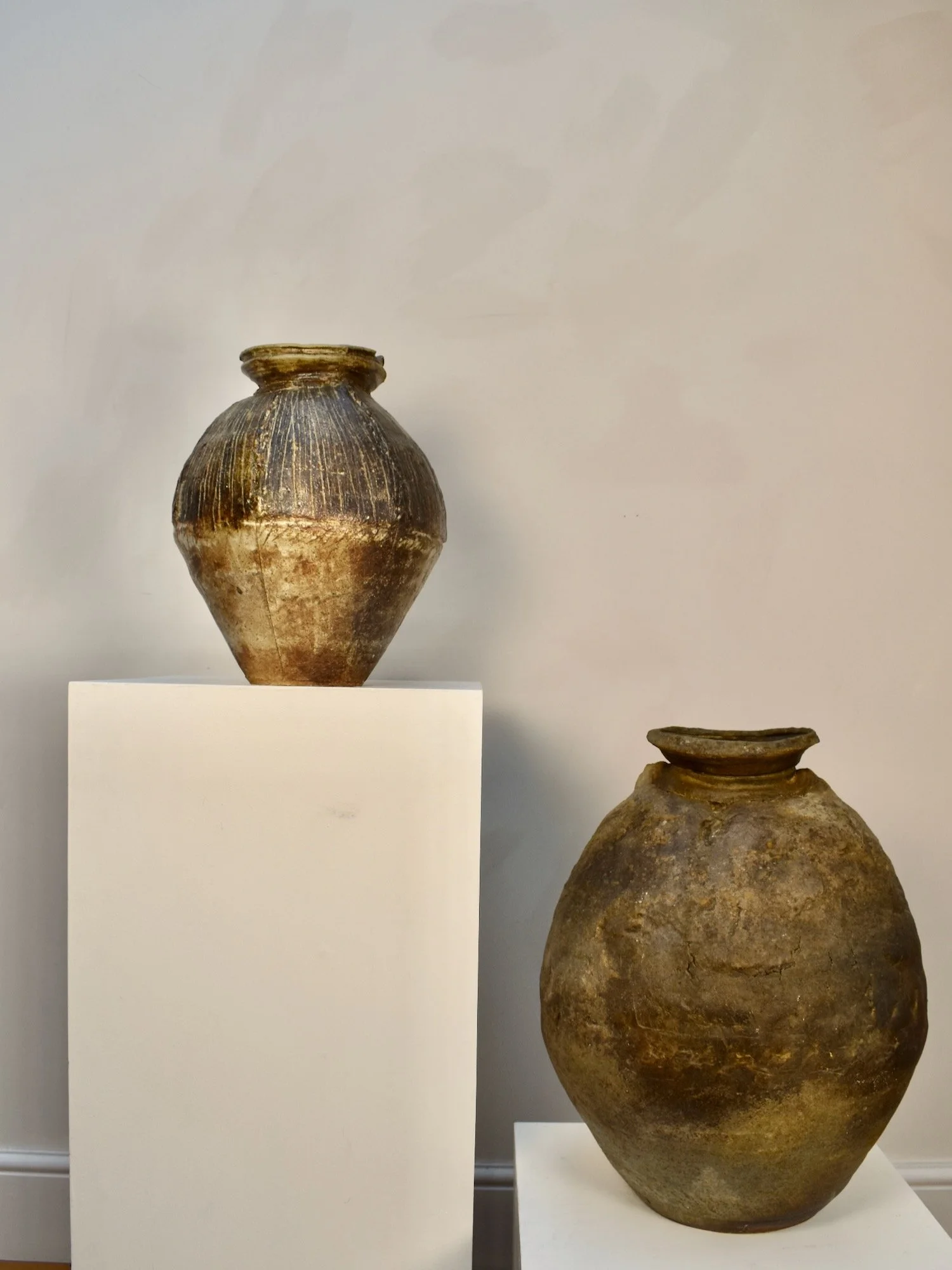 wood-fired-stoneware-vessel-charles-bound-british-studio-ceramic-hutt-decor13.jpeg