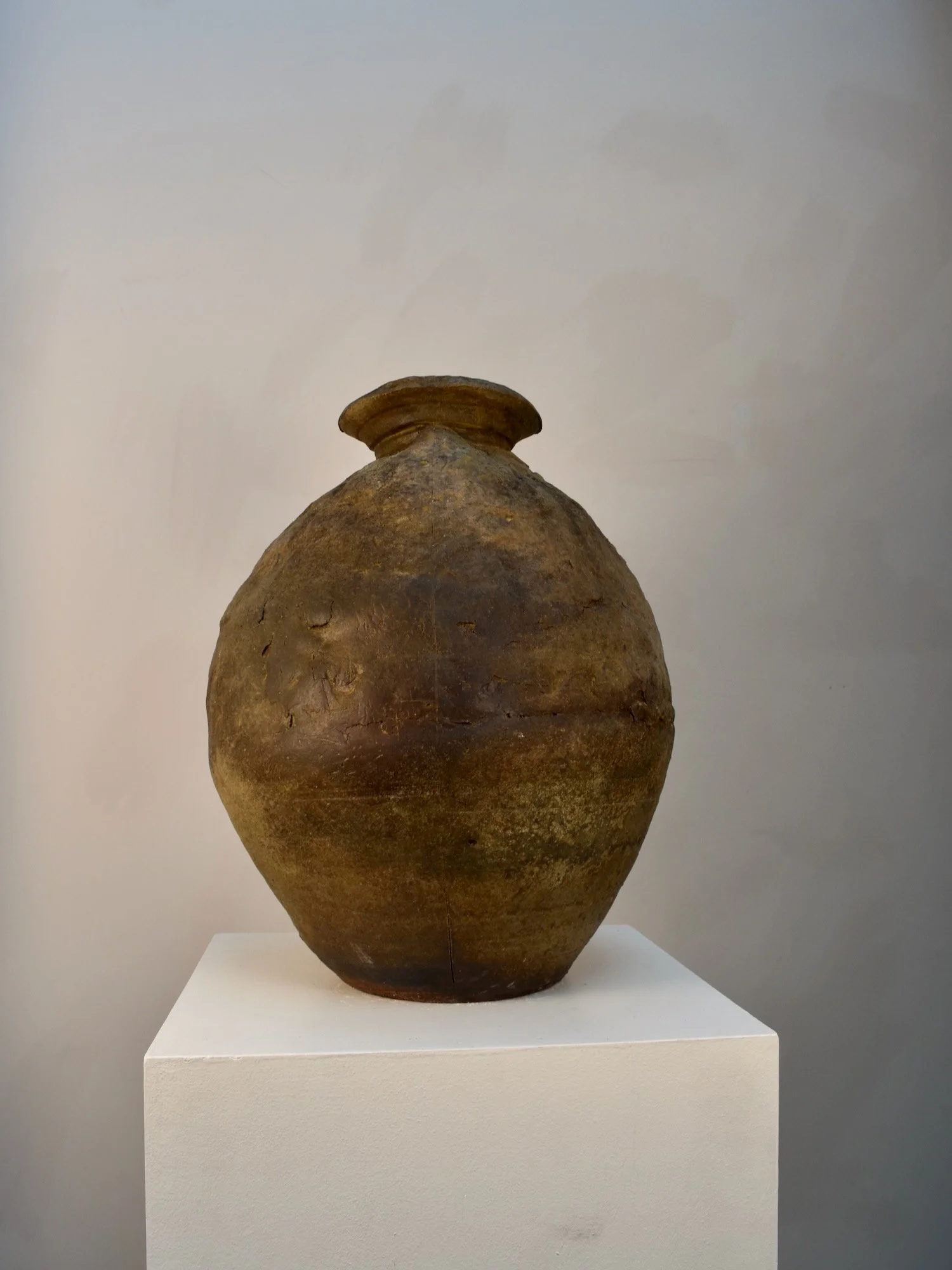 large-wood-fired-stoneware-vessel-by-charles-bound-20th-century-british-studio-ceramics-hutt-decor8.jpeg