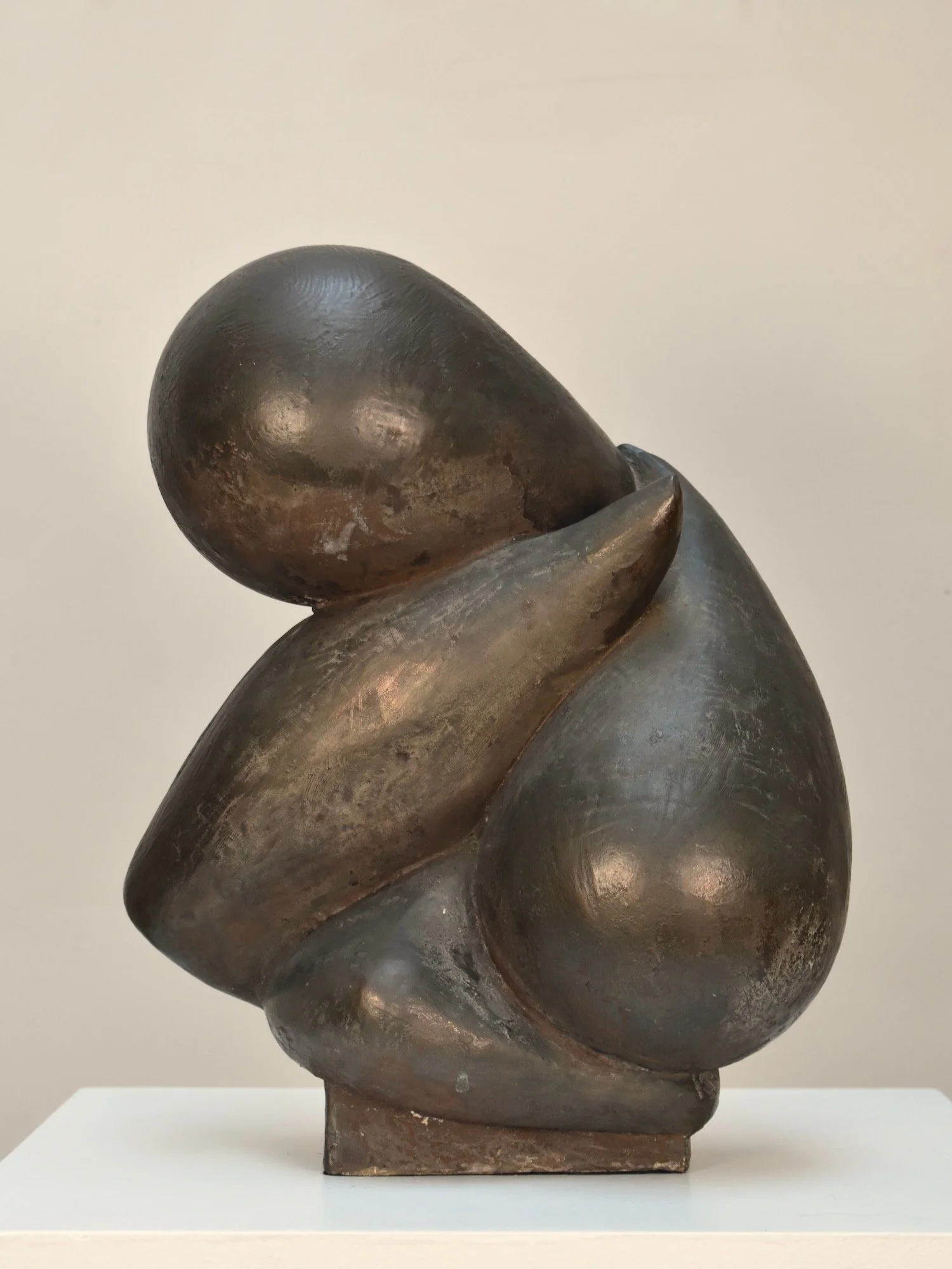 20th-century-abstract-bust-sculpture-hutt-decor2.jpeg