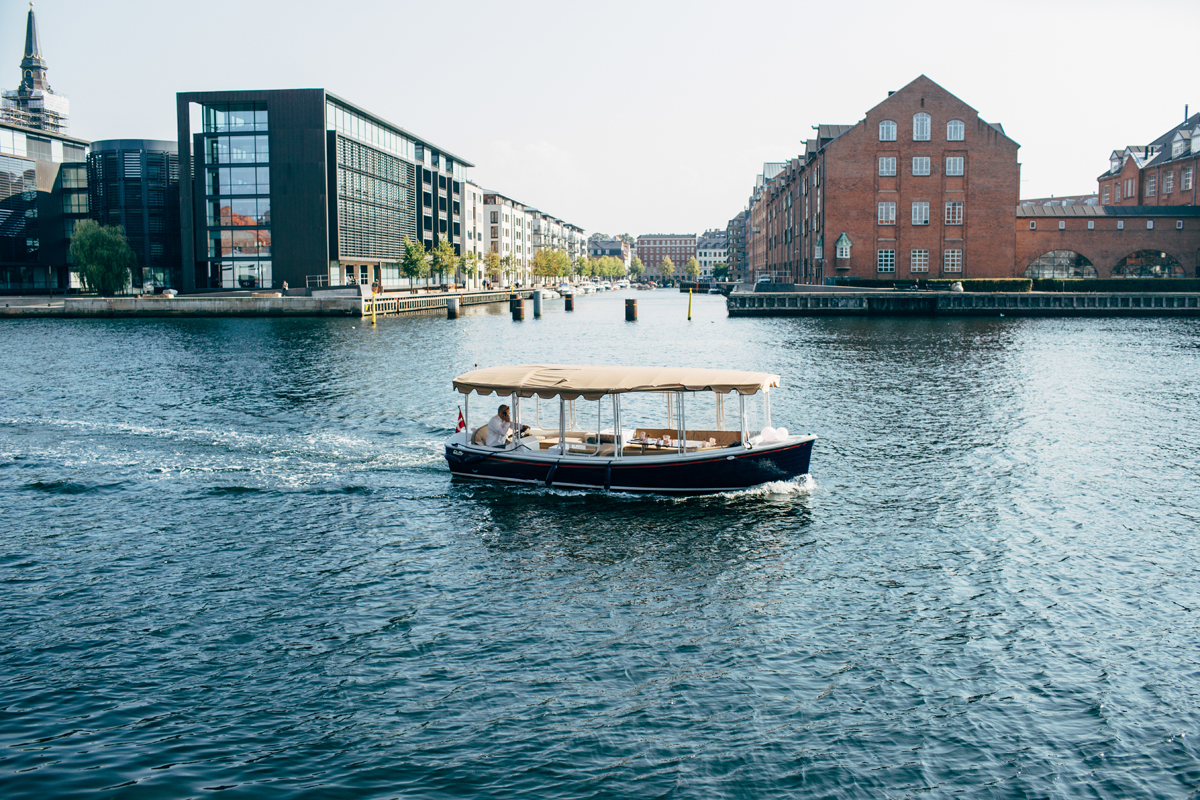 019-Elopement-Copenhagen-Denmark-Amanda-Thomsen.jpg