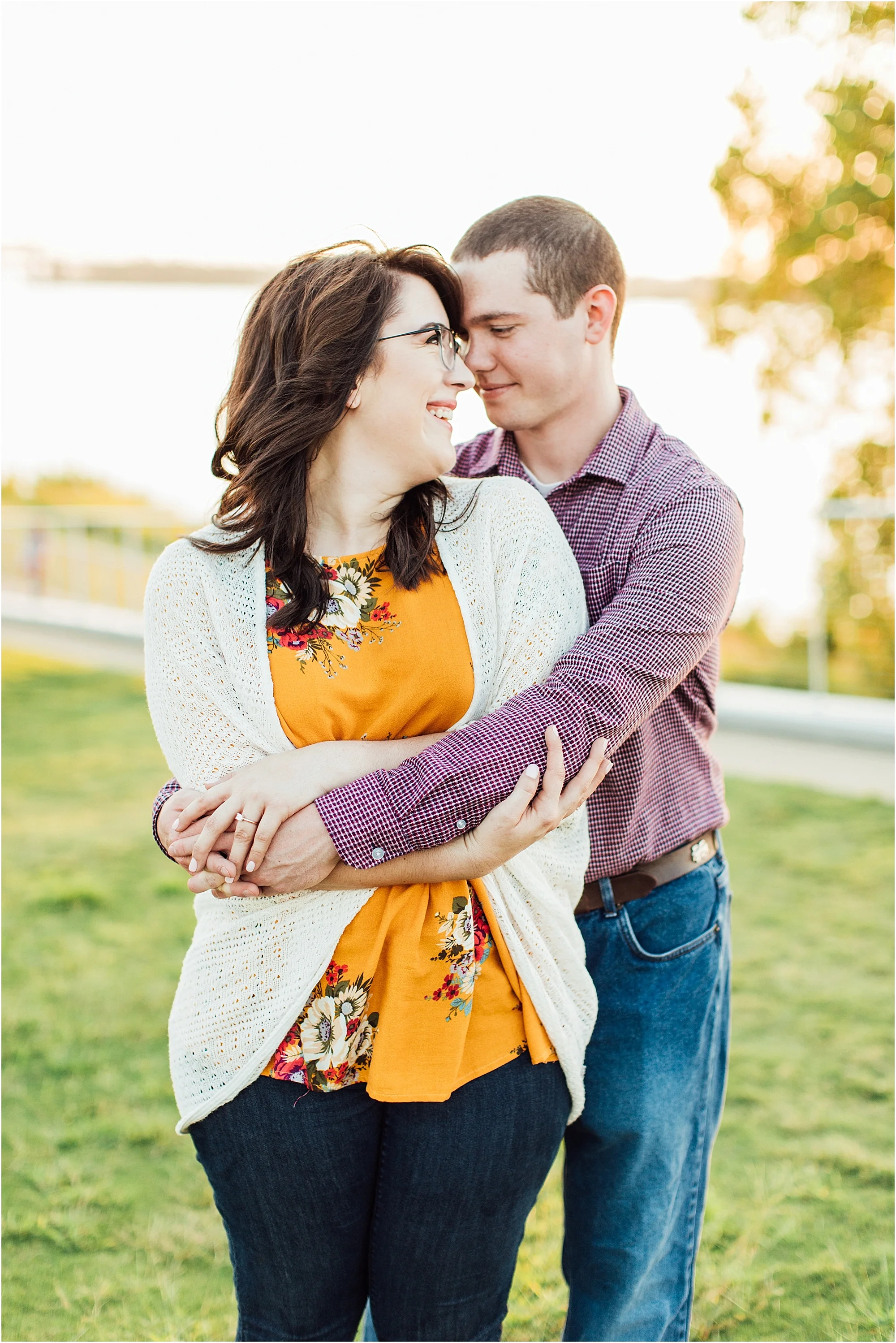  lindsey ann photography, birmingham wedding photographer, birmingham photographer, memphis photographer, brooks museum, memphis riverwalk, engagement pictures, engagement pictures memphis 