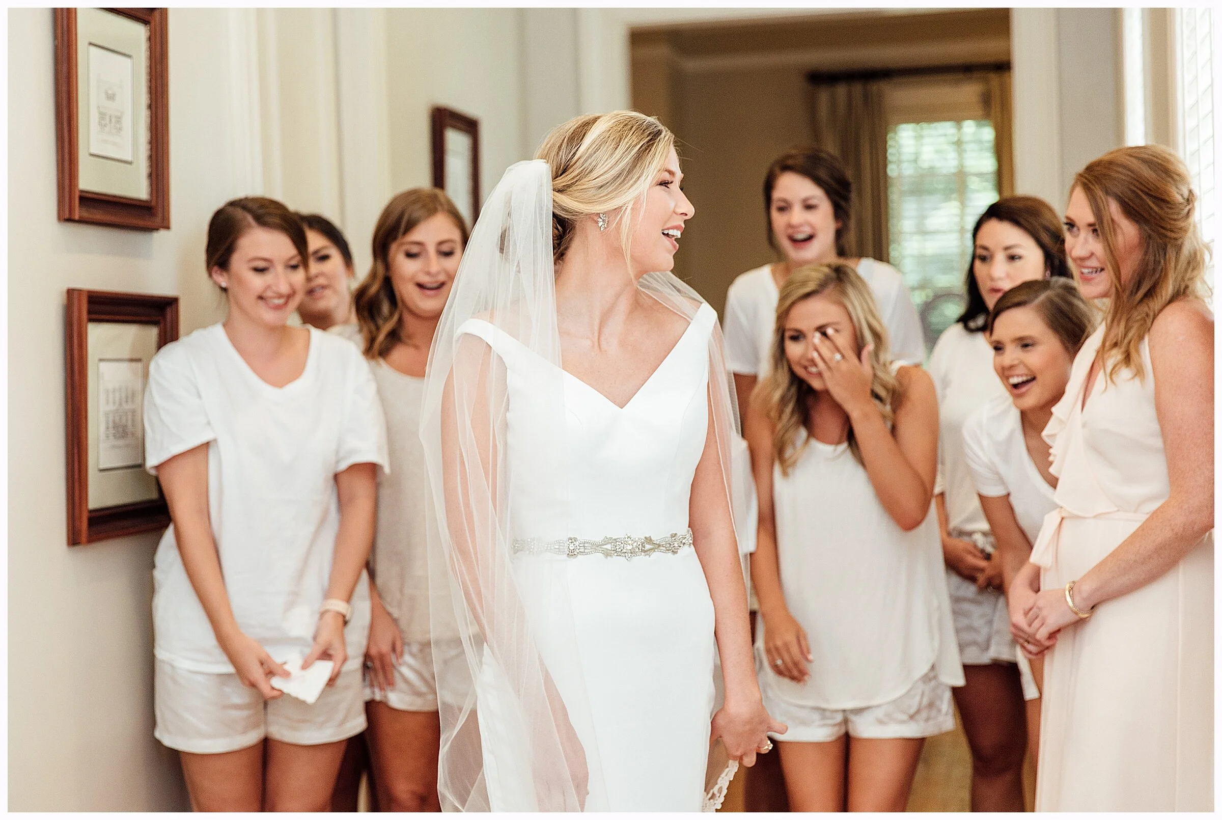  birmingham al wedding photographer, lindsey ann photography, bluff park umc wedding, the club birmingham wedding, the preserve town hall wedding, wedding photographer, the club wedding 