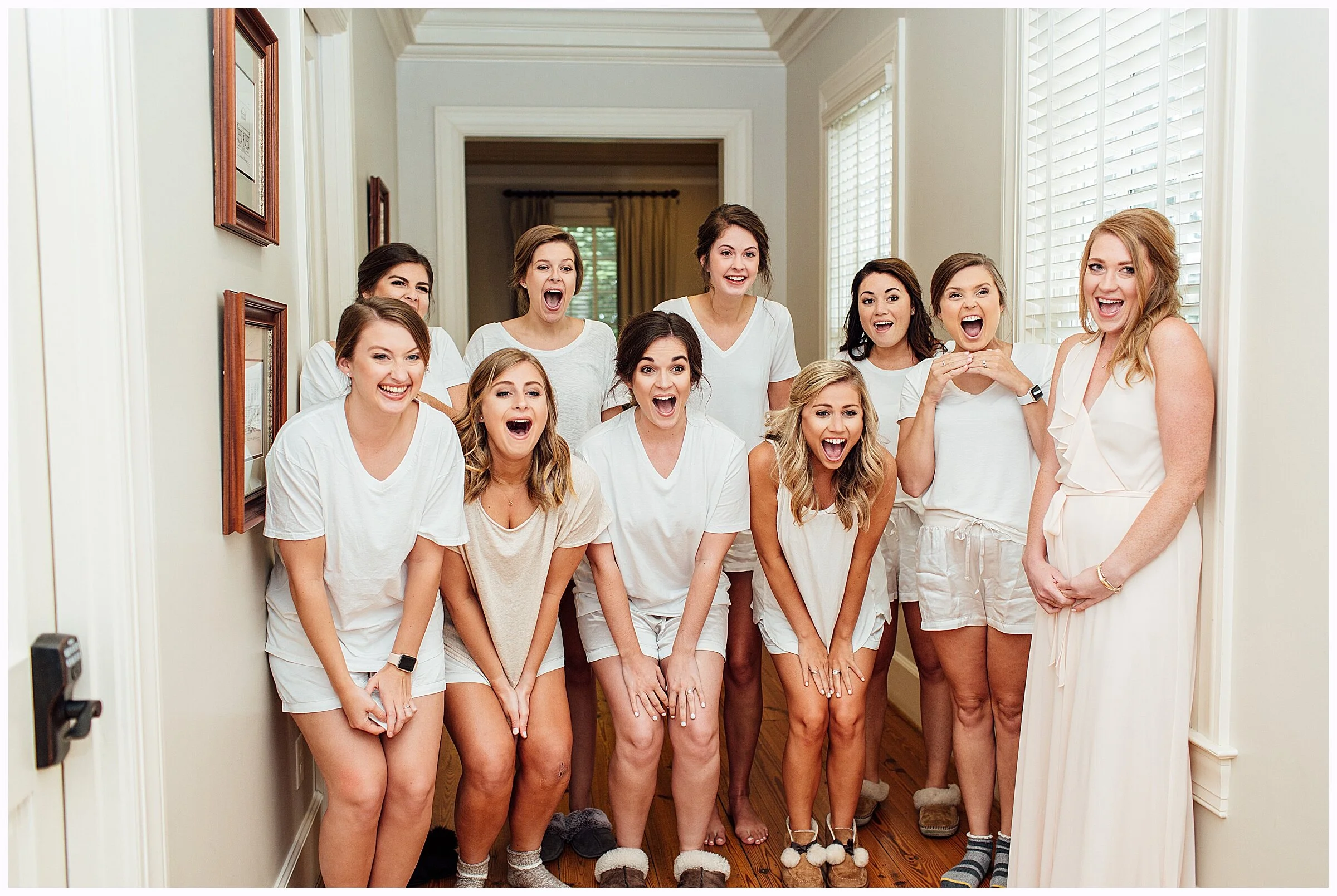  birmingham al wedding photographer, lindsey ann photography, bluff park umc wedding, the club birmingham wedding, the preserve town hall wedding, wedding photographer, the club wedding 