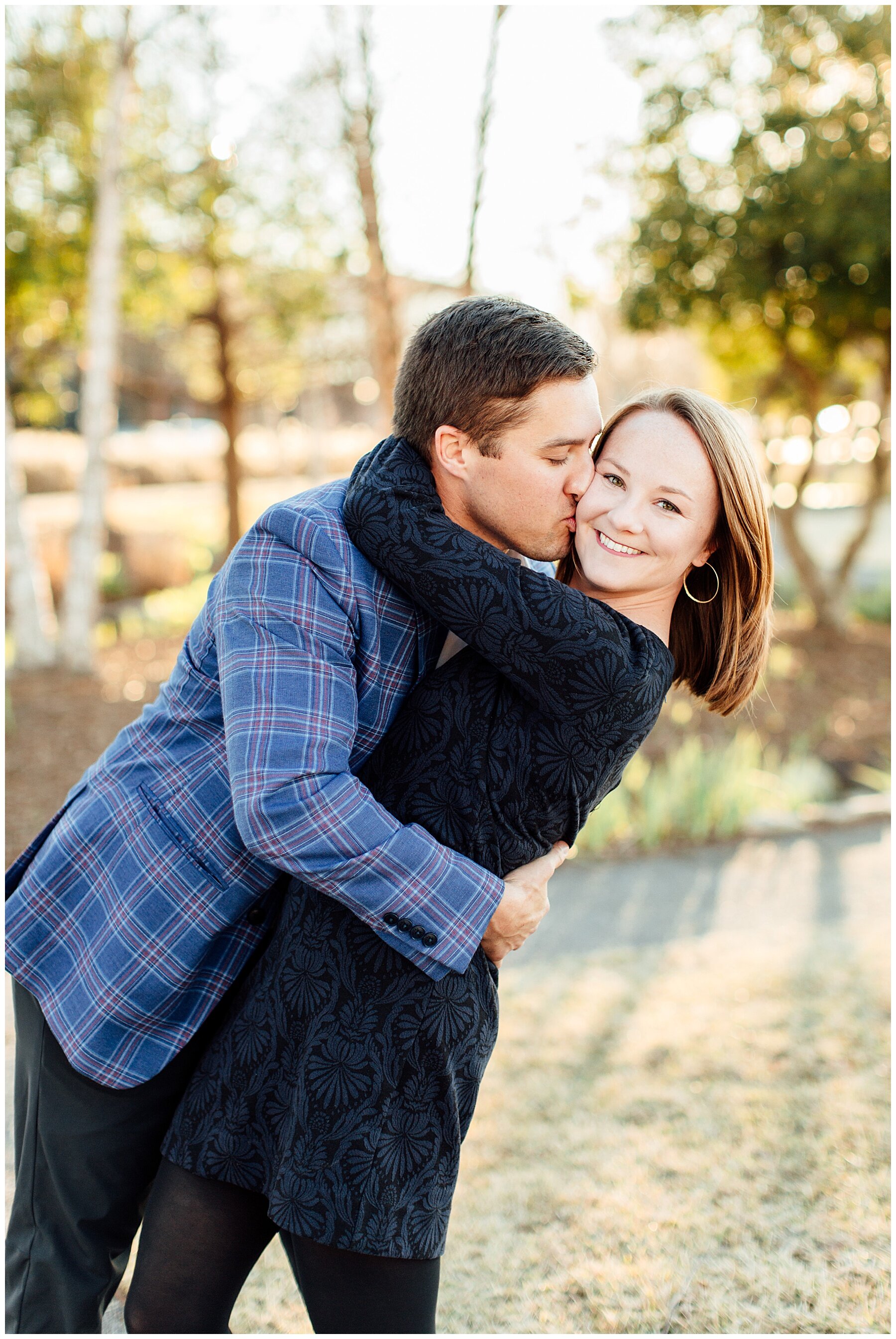  lindsey ann photography, birmingham wedding photographer, railroad park, railroad park engagement pictures, alabama wedding photographer 