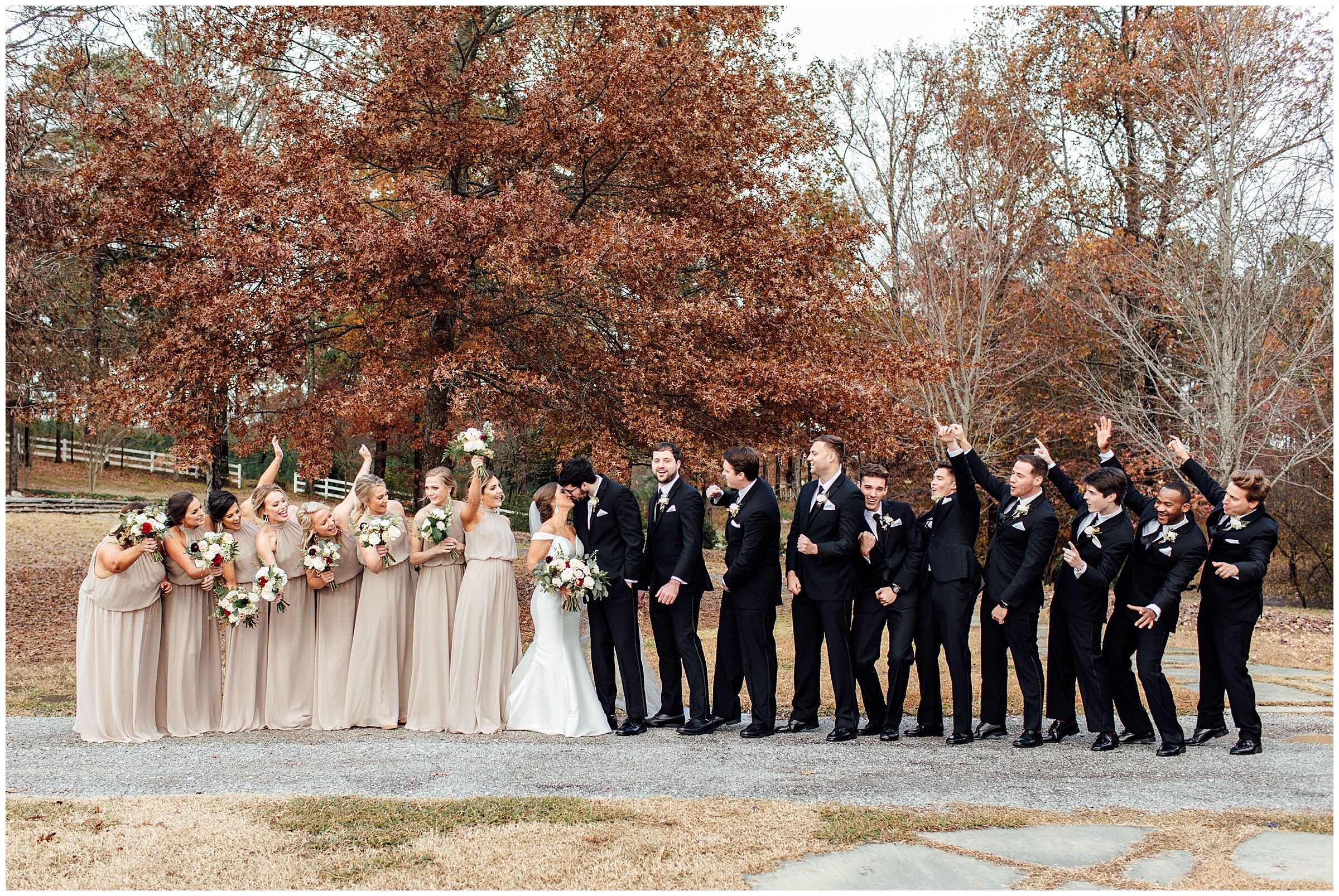  lindsey ann photography, barn at shady lane, barn at shady lane wedding, birmingham al wedding photographer, alabama wedding photographer, birmingham al wedding 