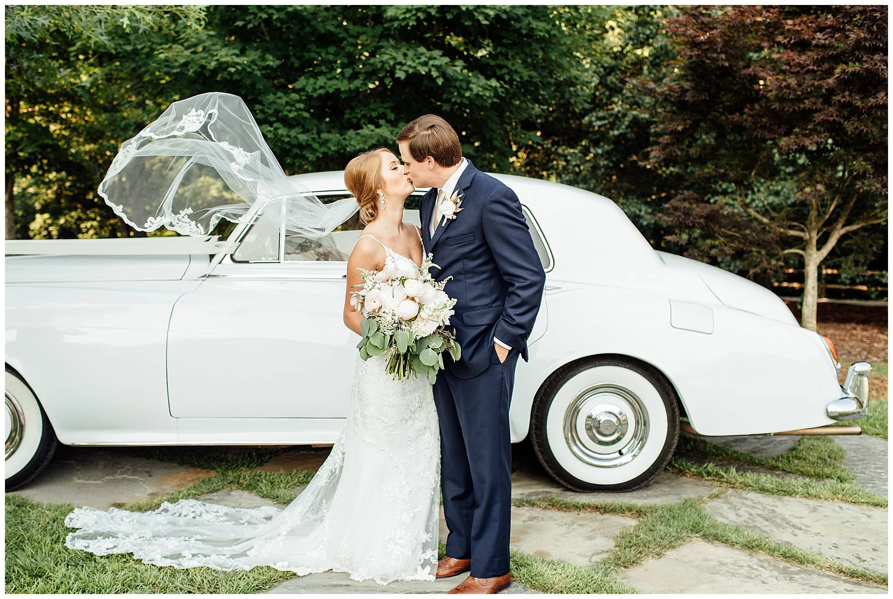 Katie and Scott's Elegant Barn Wedding | Barn at Shady Lane | Birmingham, AL