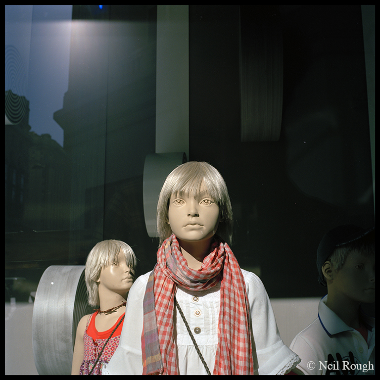 02. Madrids Mannequins window glare.jpg