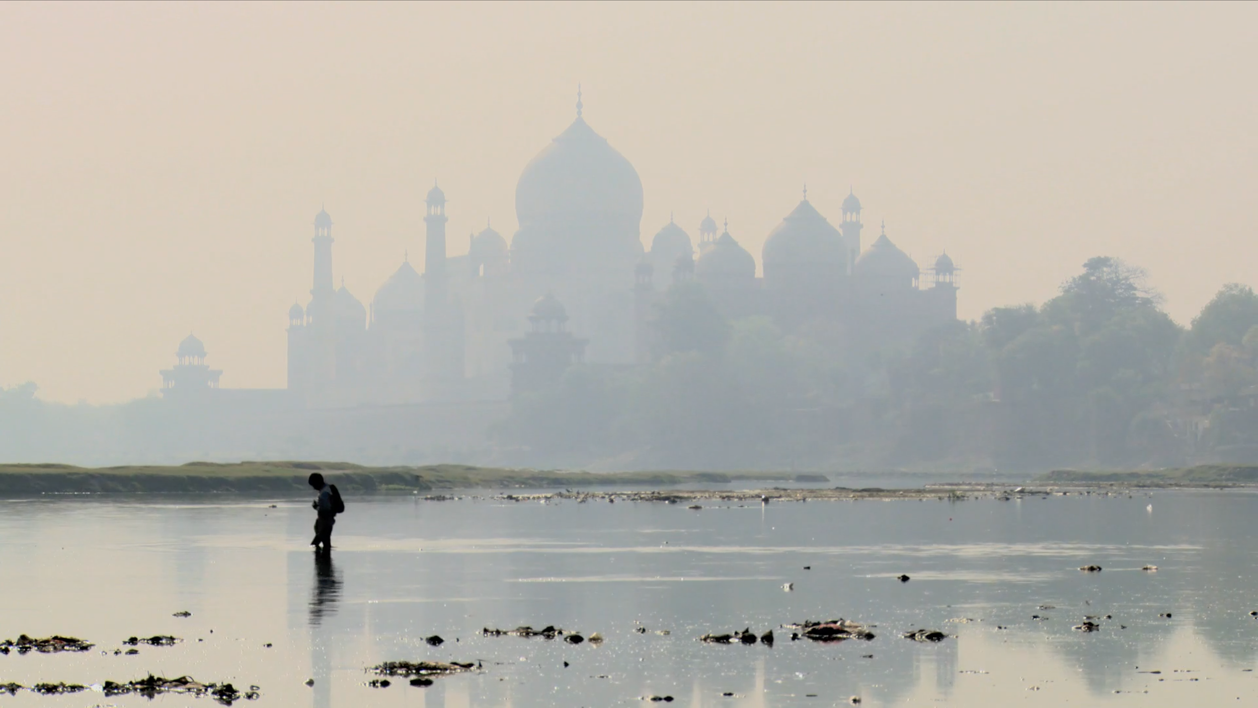 Agra, India : Taj Mahal : Montage : 1:30
