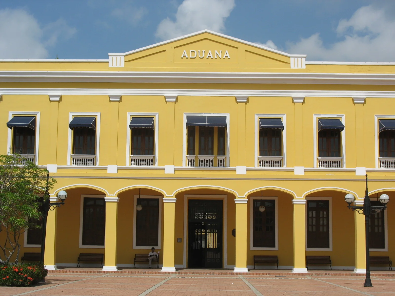 Antigua_Aduana_de_Barranquilla.jpg