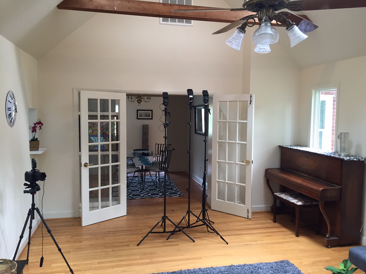 The setup shot. Speedlights are two LumoPro LP180s and a Nikon SB-26.