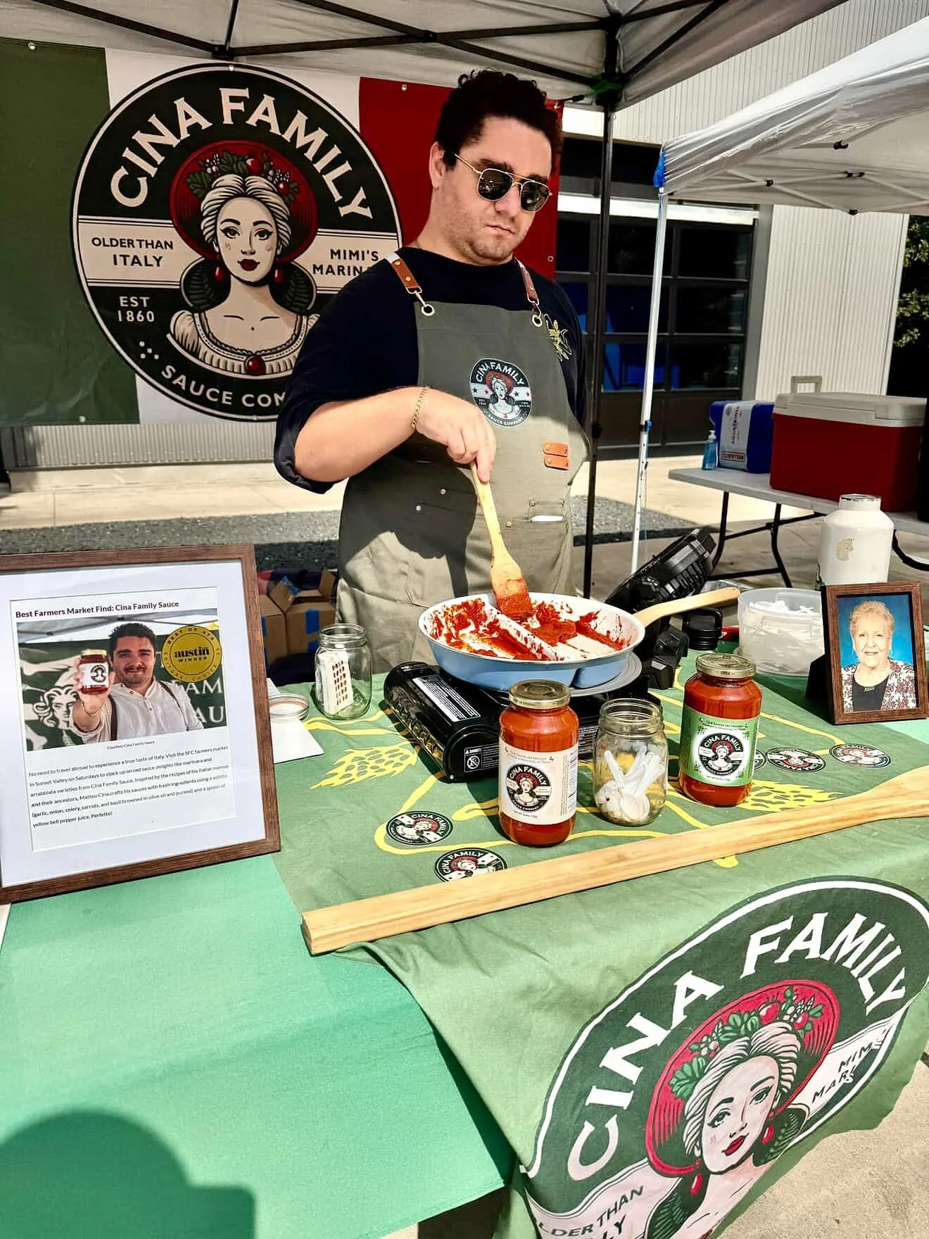 Today! The Lonestar Farmer&rsquo;s Market is at Springdale General (1023 Springdale Rd) from 10am &ndash; 2pm! Shop fresh produce, food pop-ups, and handmade crafts &mdash; grab a coffee at @mediciroasting and spend the afternoon supporting local! @l
