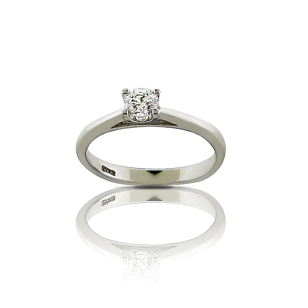 Diamond Solitaire Engagement Ring