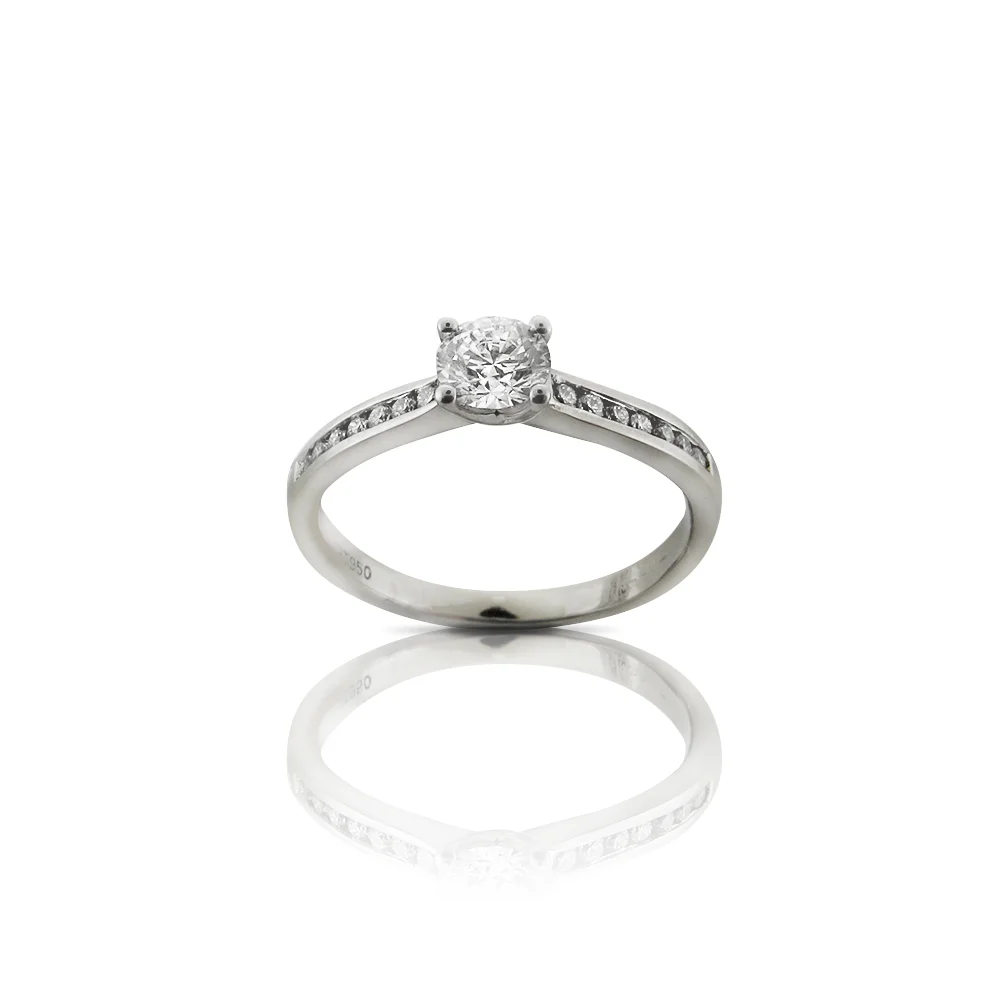 Solitaire Ring with Diamond Set Shoulders