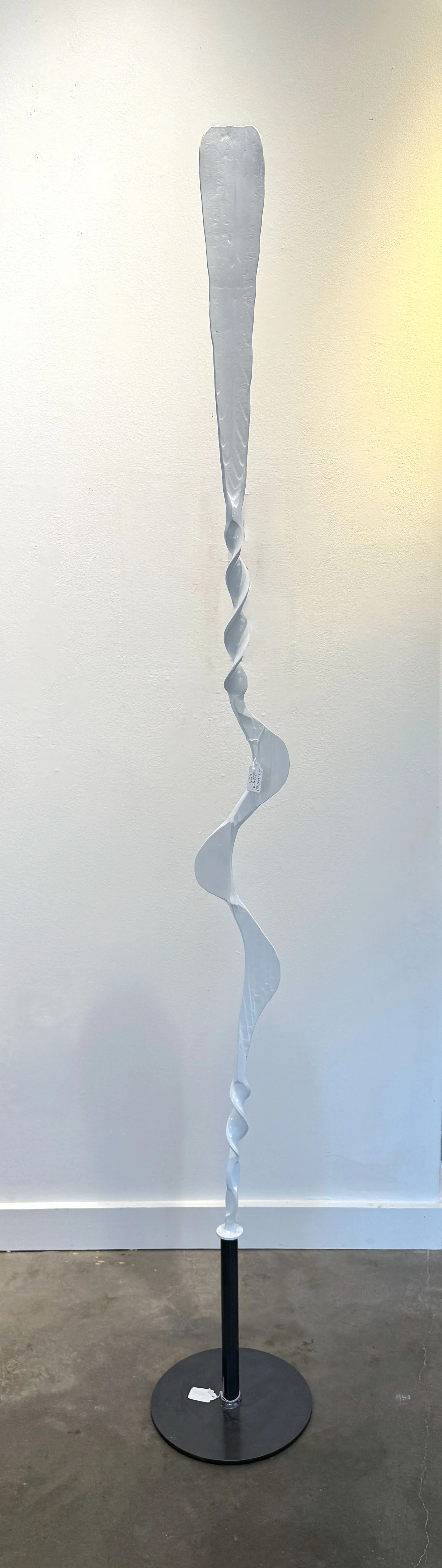 WhiteFeather62.jpg