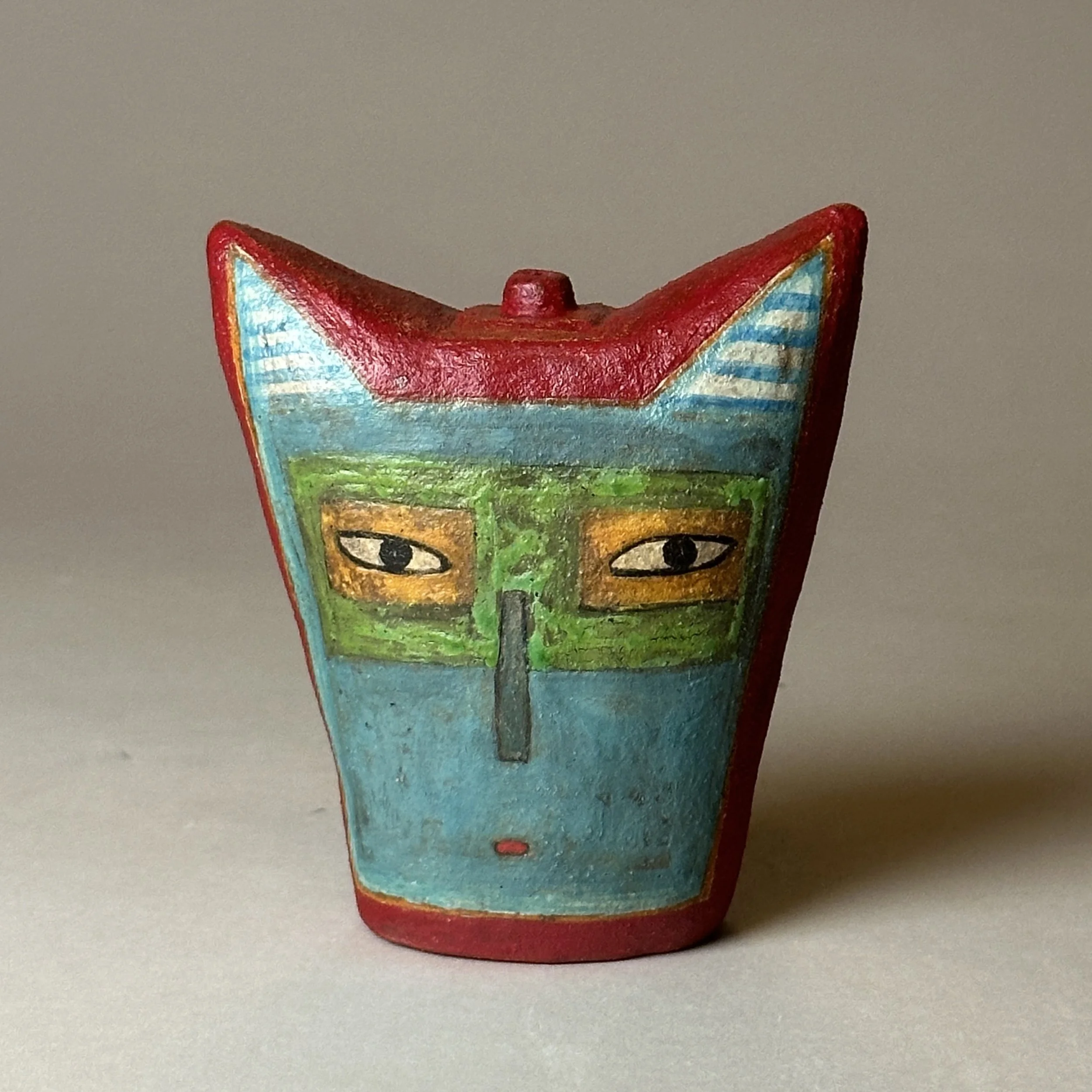 Face Jar 48  4.5 x 4 x 2_1.JPG