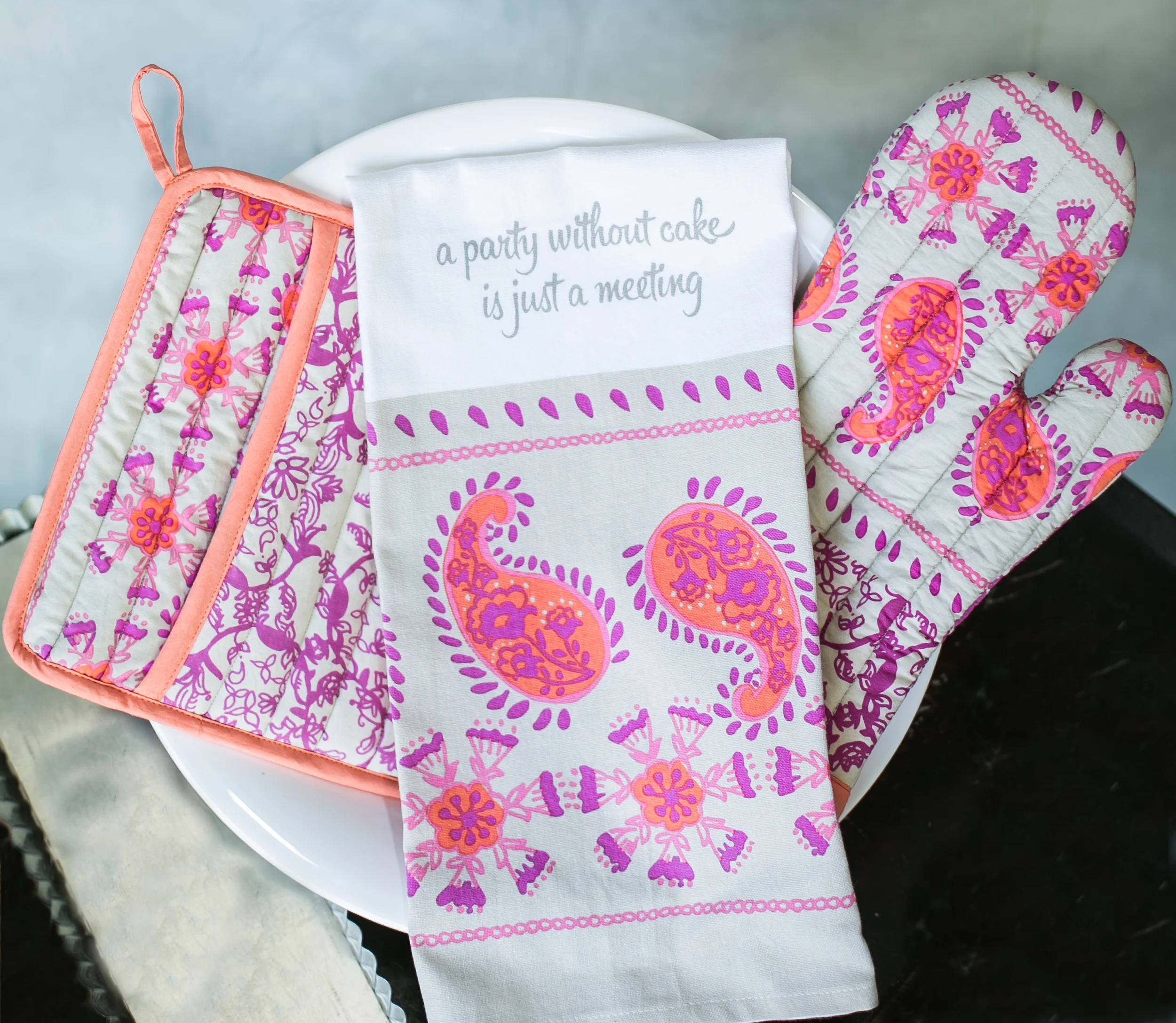 Khaki paisley set.JPG