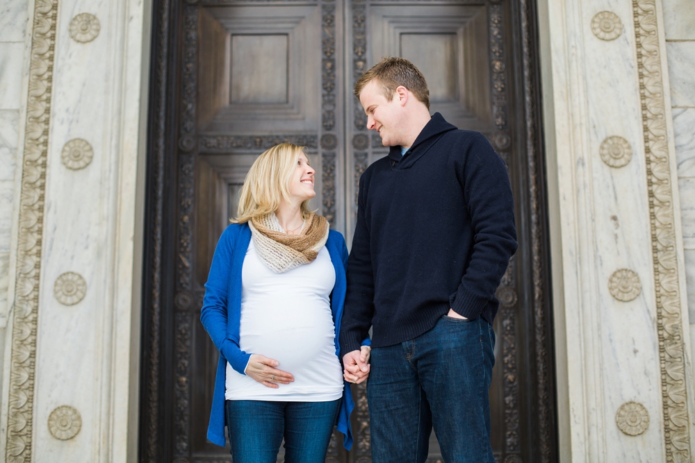 Cleveland Art Museum Maternity Photos_0003.jpg