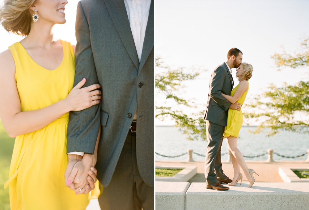 East 9th Pier Downtown Cleveland Engagement_0007.jpg